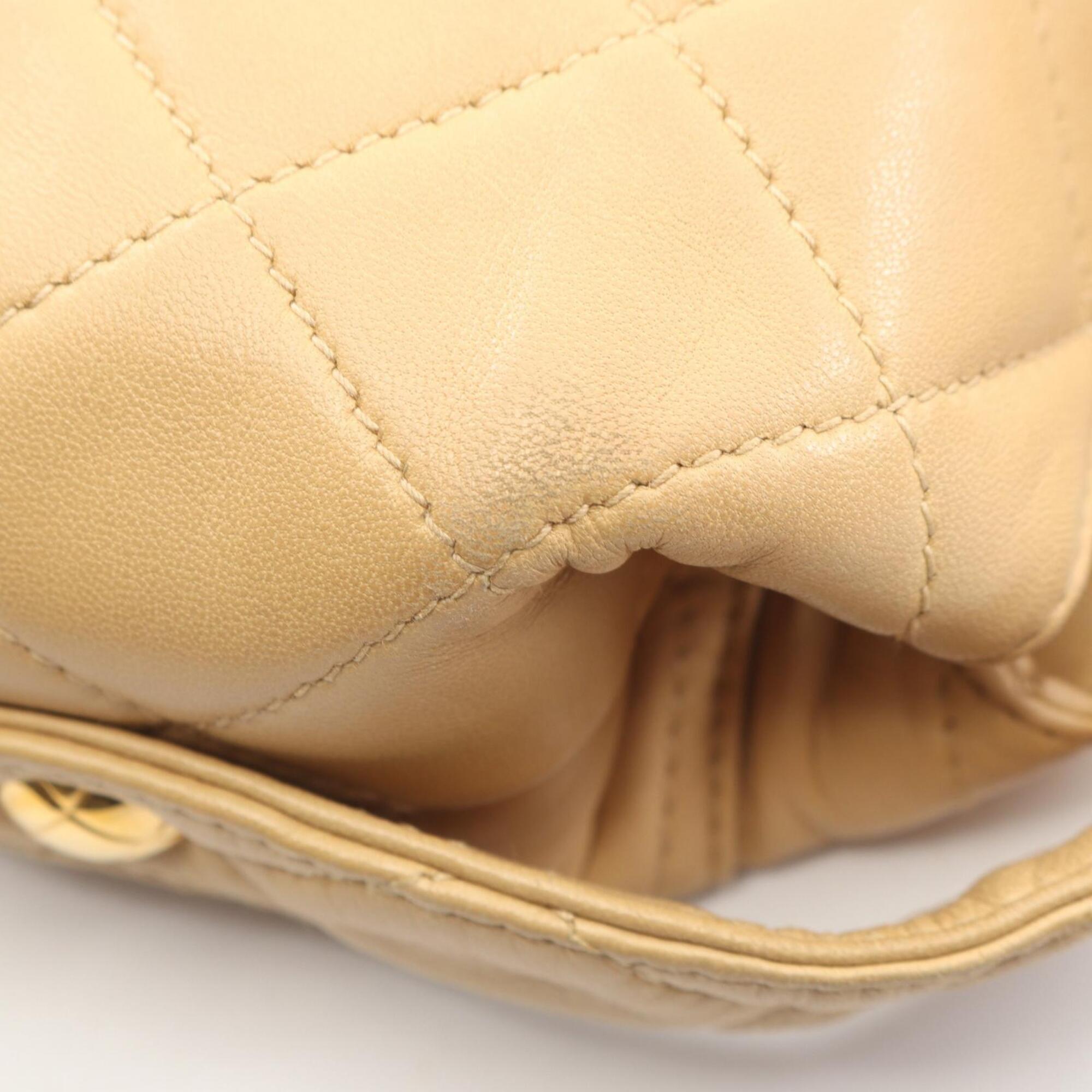 Chanel Beige Leather Handbag Shoulder Bag (Pre-Owned)