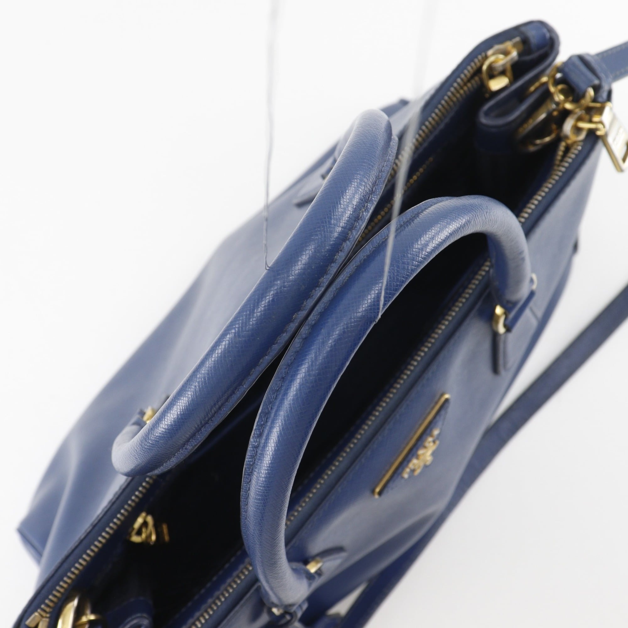 Prada Blue Saffiano Tote Bag (Pre-Owned)