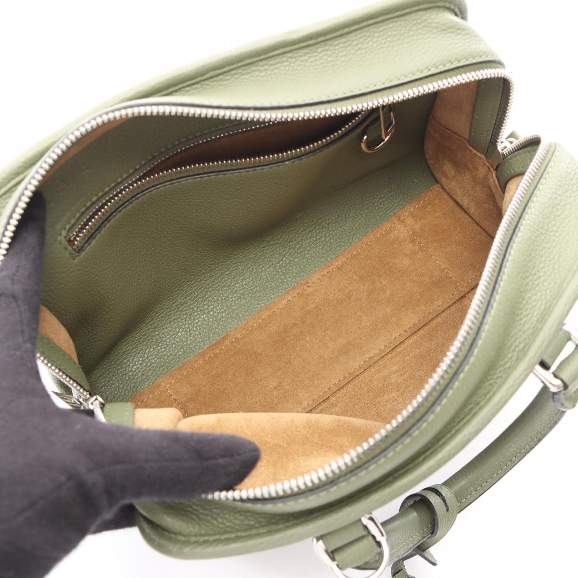 Loewe Green Leather Handbag (Pre-Owned)
