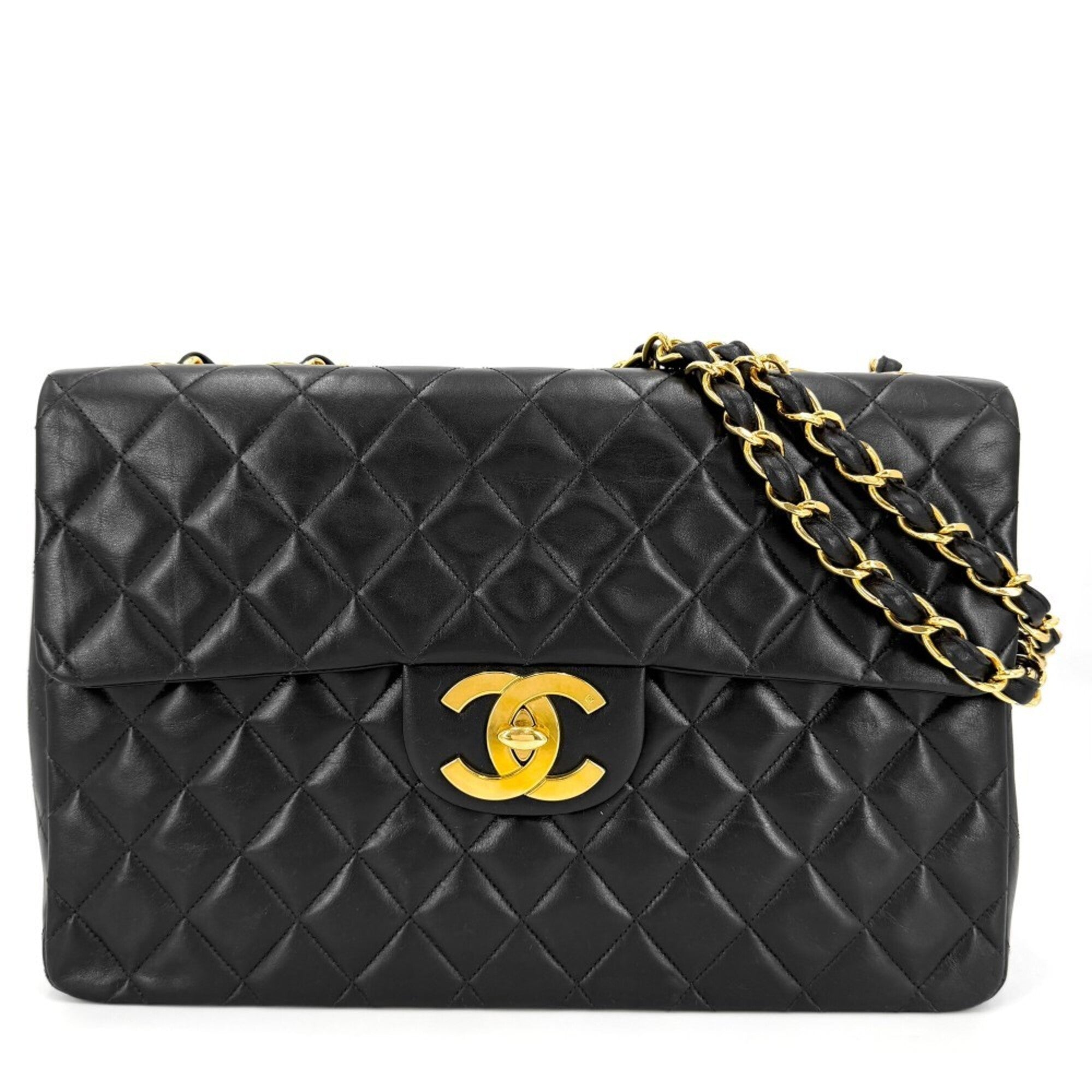 Chanel Black Leather Shoulder Bag (Pre-Owned)