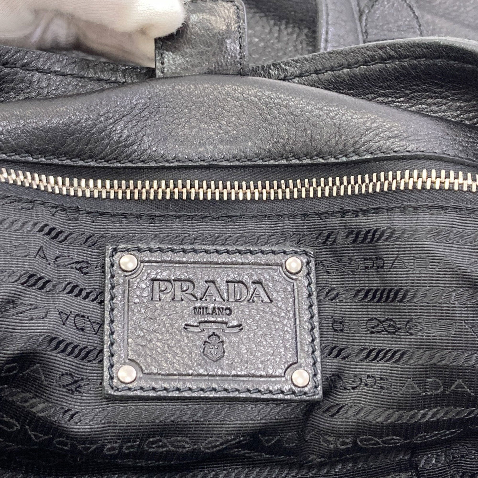 Prada Black Leather Tote Bag (Pre-Owned)