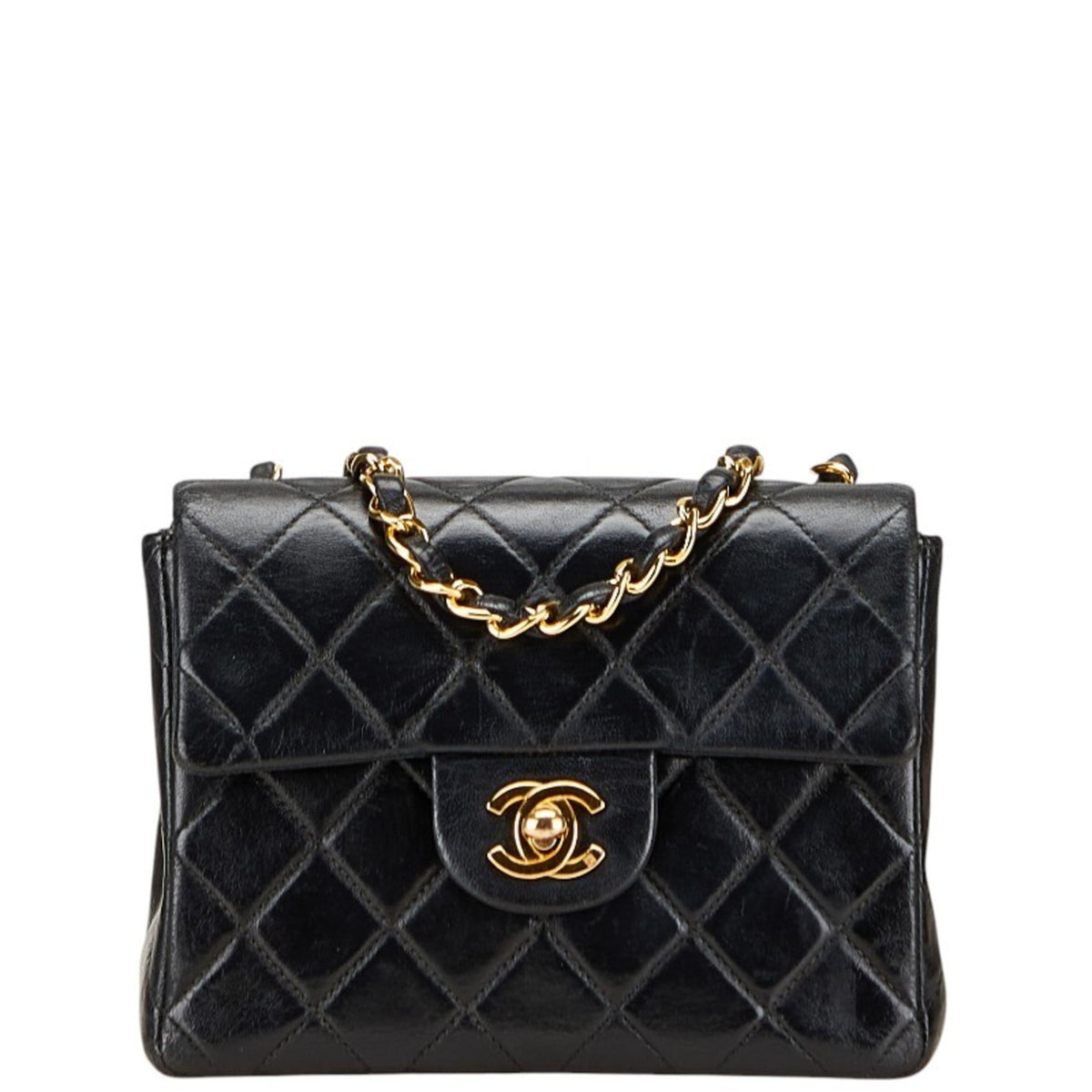 Chanel Matelasse Black Leather Shoulder Bag (Pre-Owned)