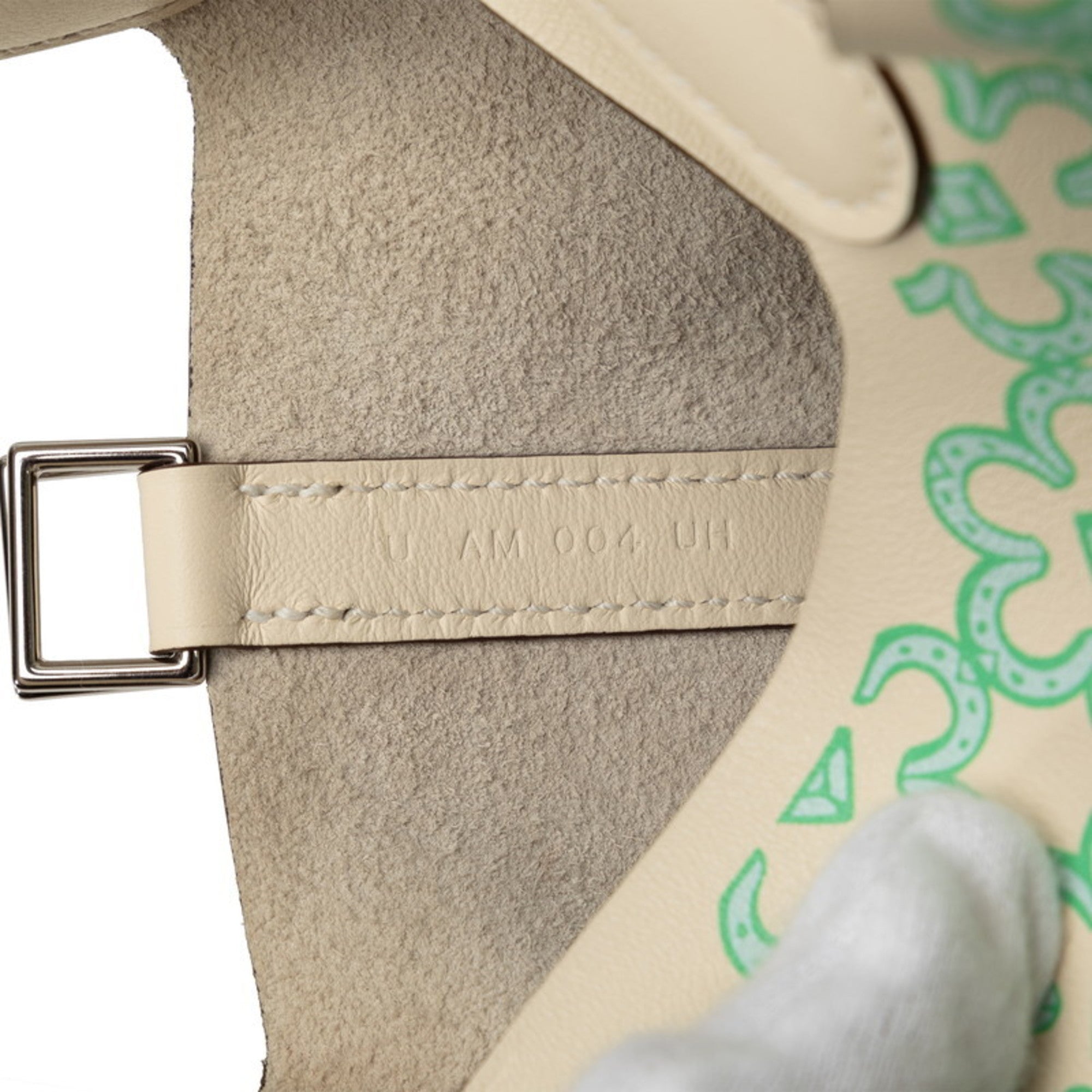 Hermes Vert Swift Leather Handbag (Pre-Owned)