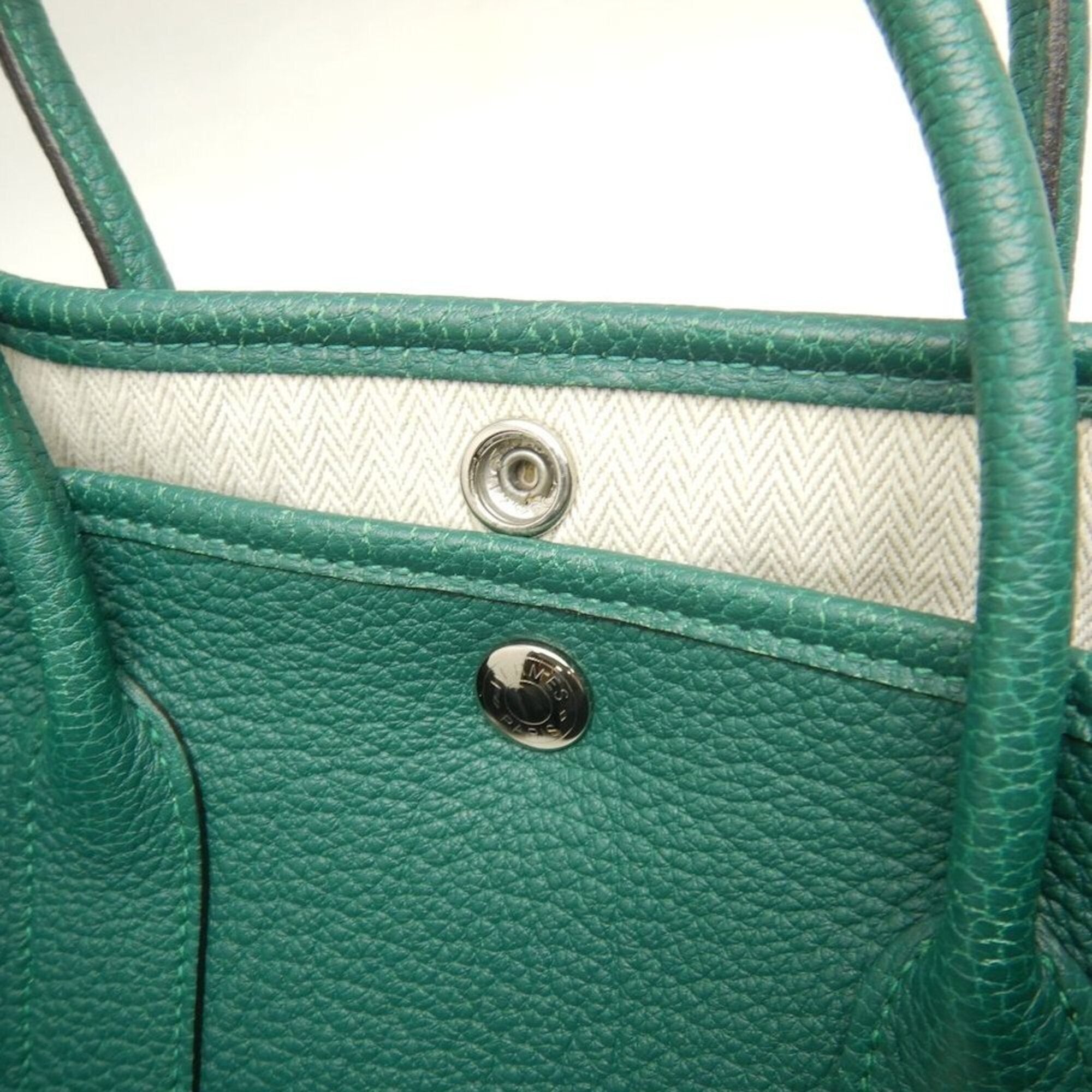 Hermes Garden Green Negonda Leather Handbag (Pre-Owned)