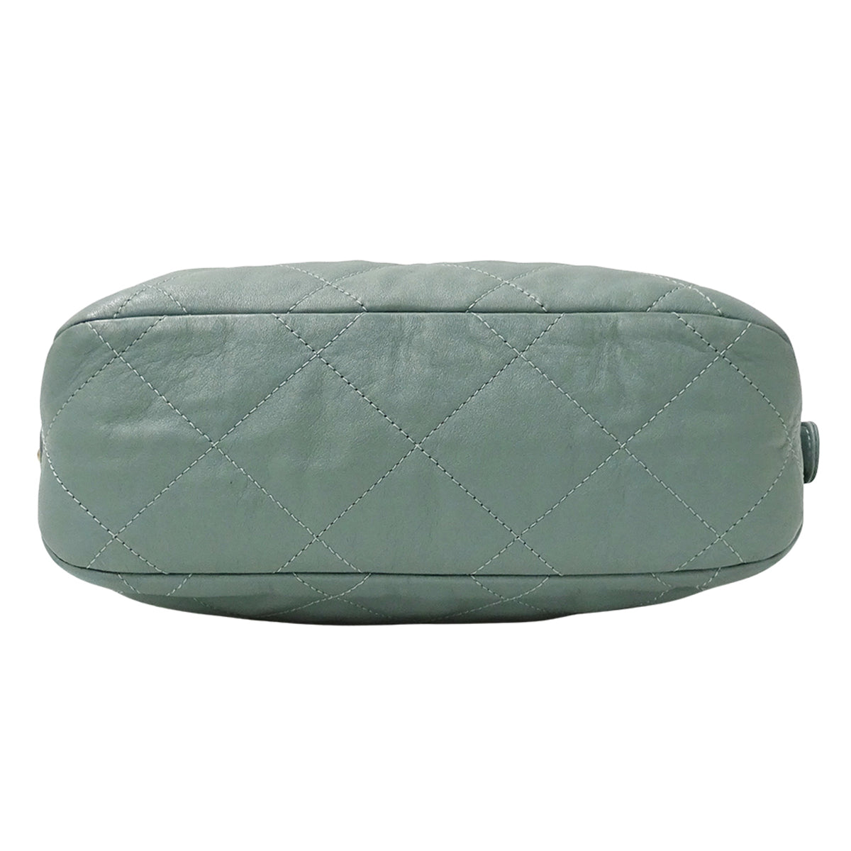 Chanel Green Leather Handbag Shoulder Bag (Pre-Owned)