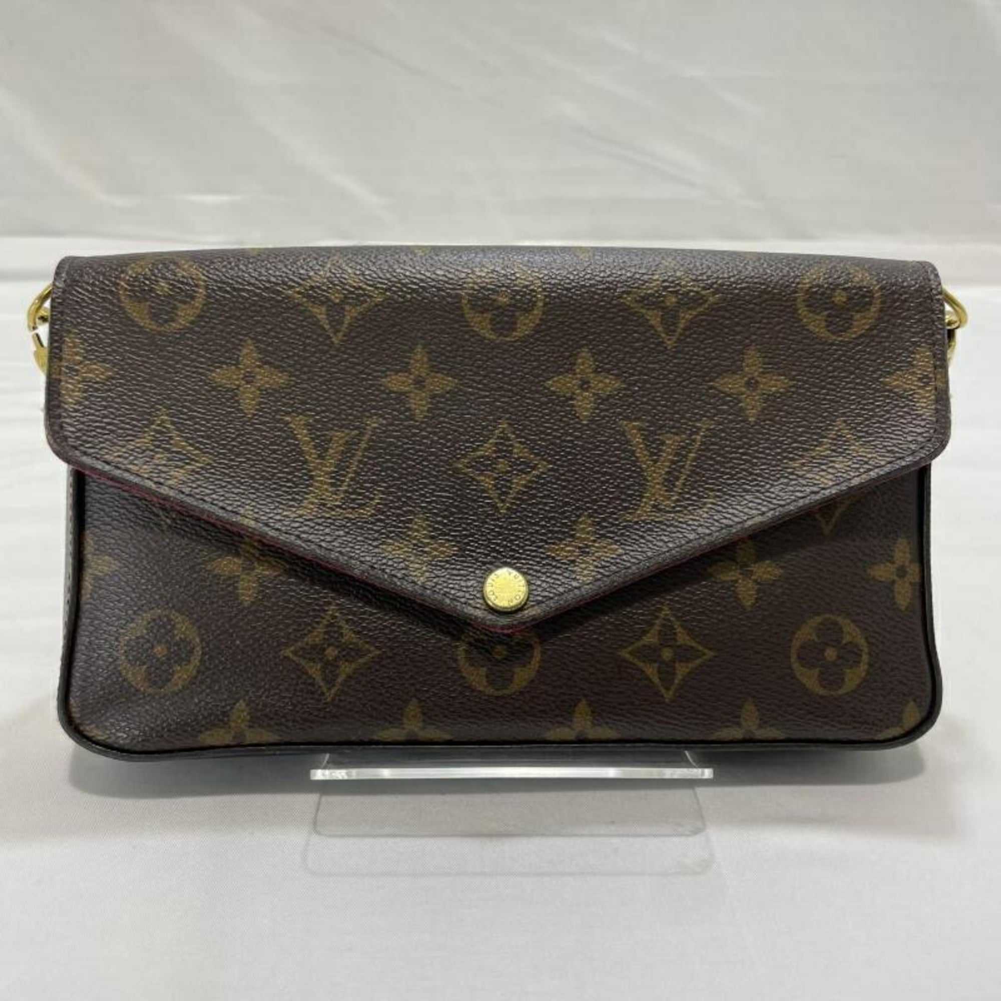 Louis Vuitton Brown Shoulder Bag (Pre-Owned)
