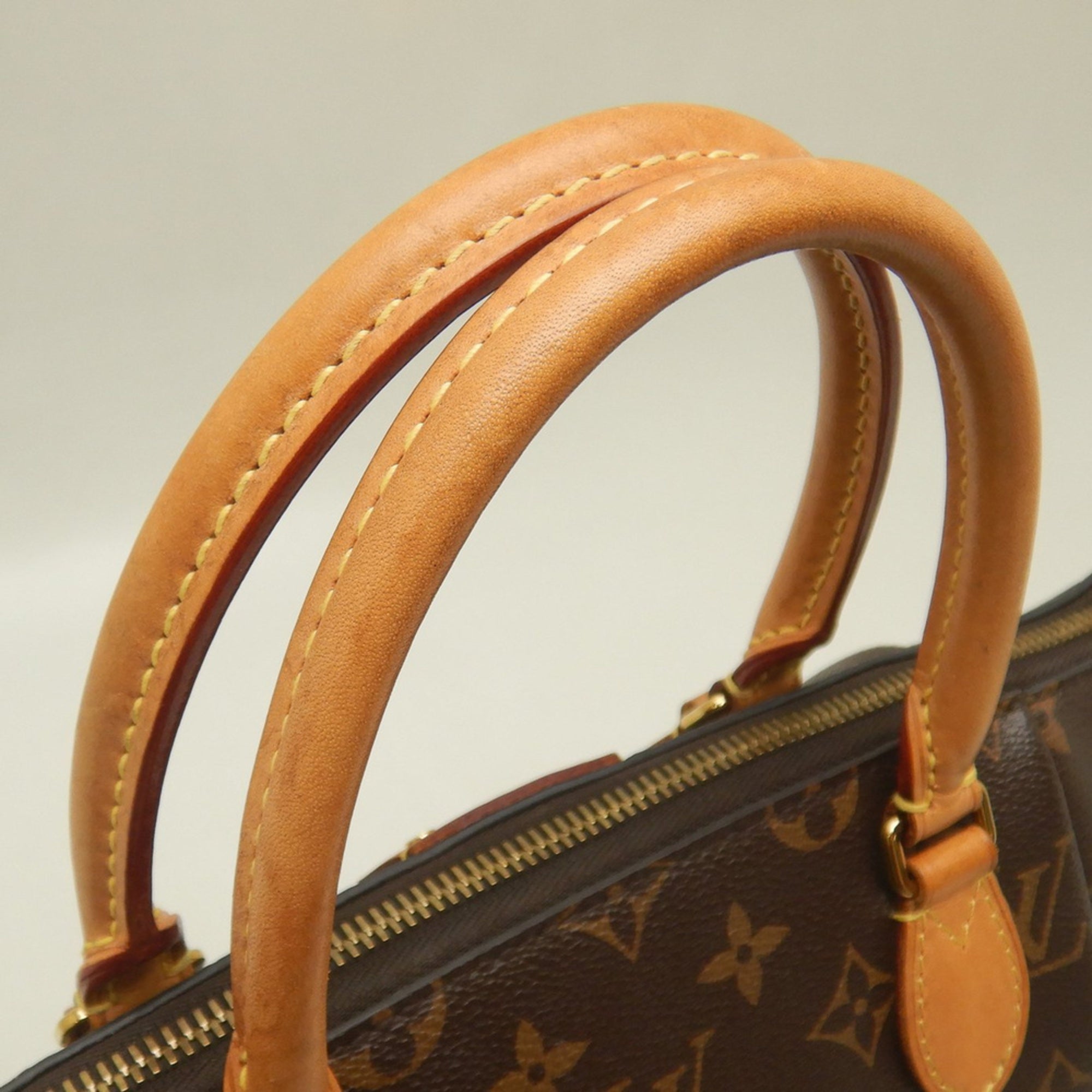 Louis Vuitton Brown Monogram Monogram Canvas Handbag (Pre-Owned)
