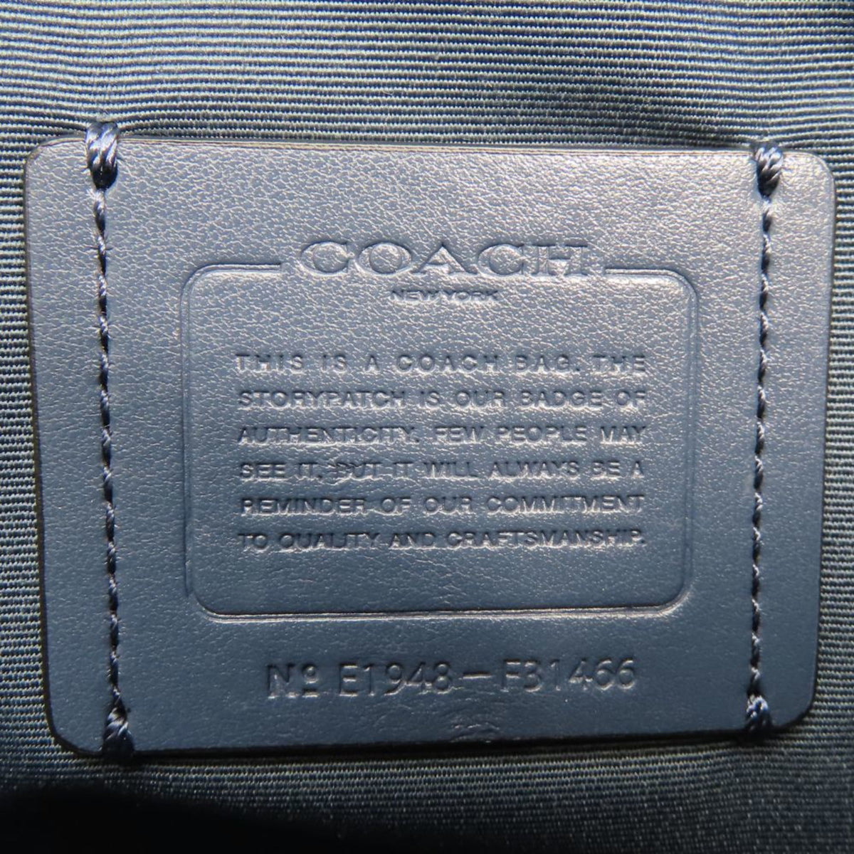 Coach Blue Leather Handbag (Pre-Owned)