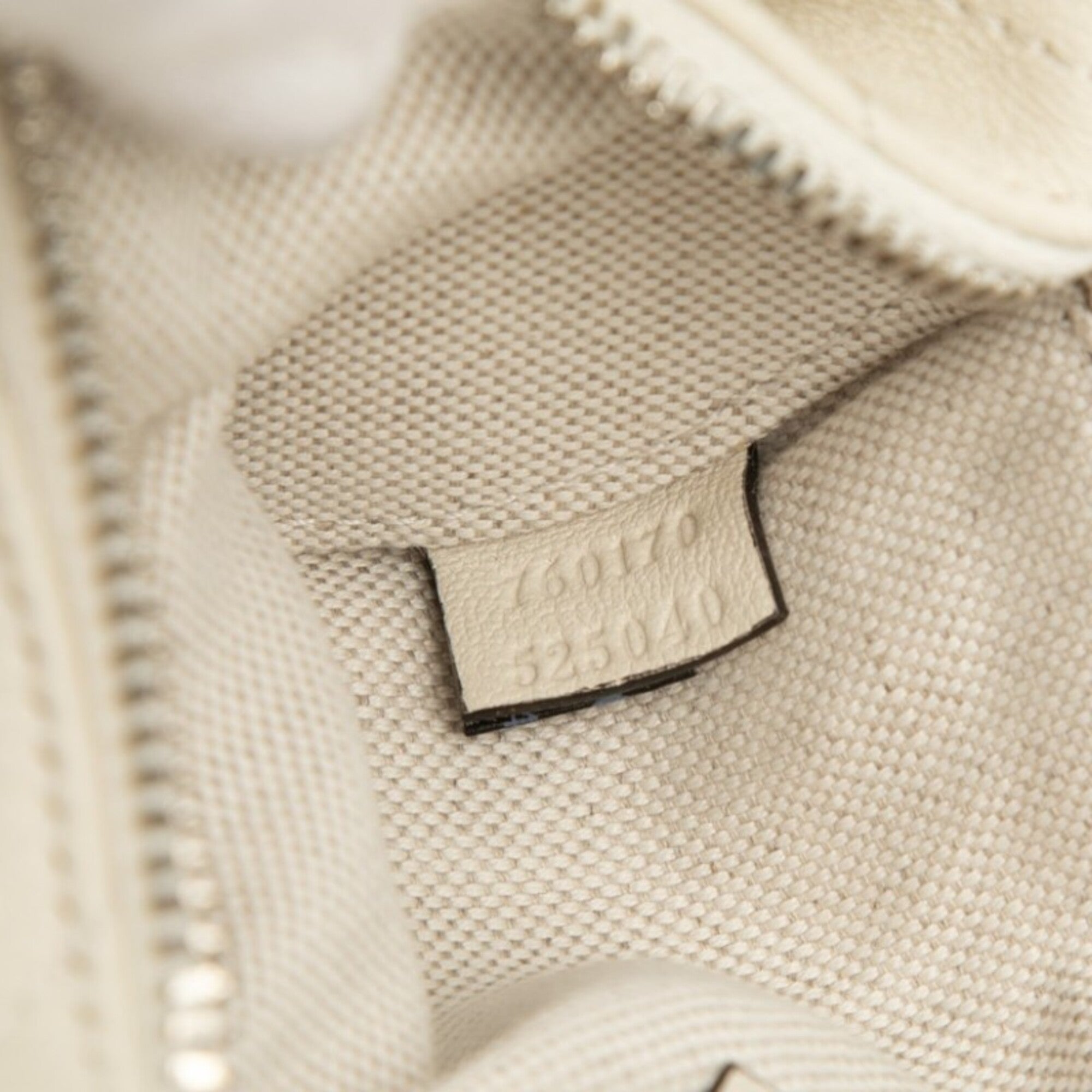 Gucci White Leather Handbag Shoulder Bag (Pre-Owned)
