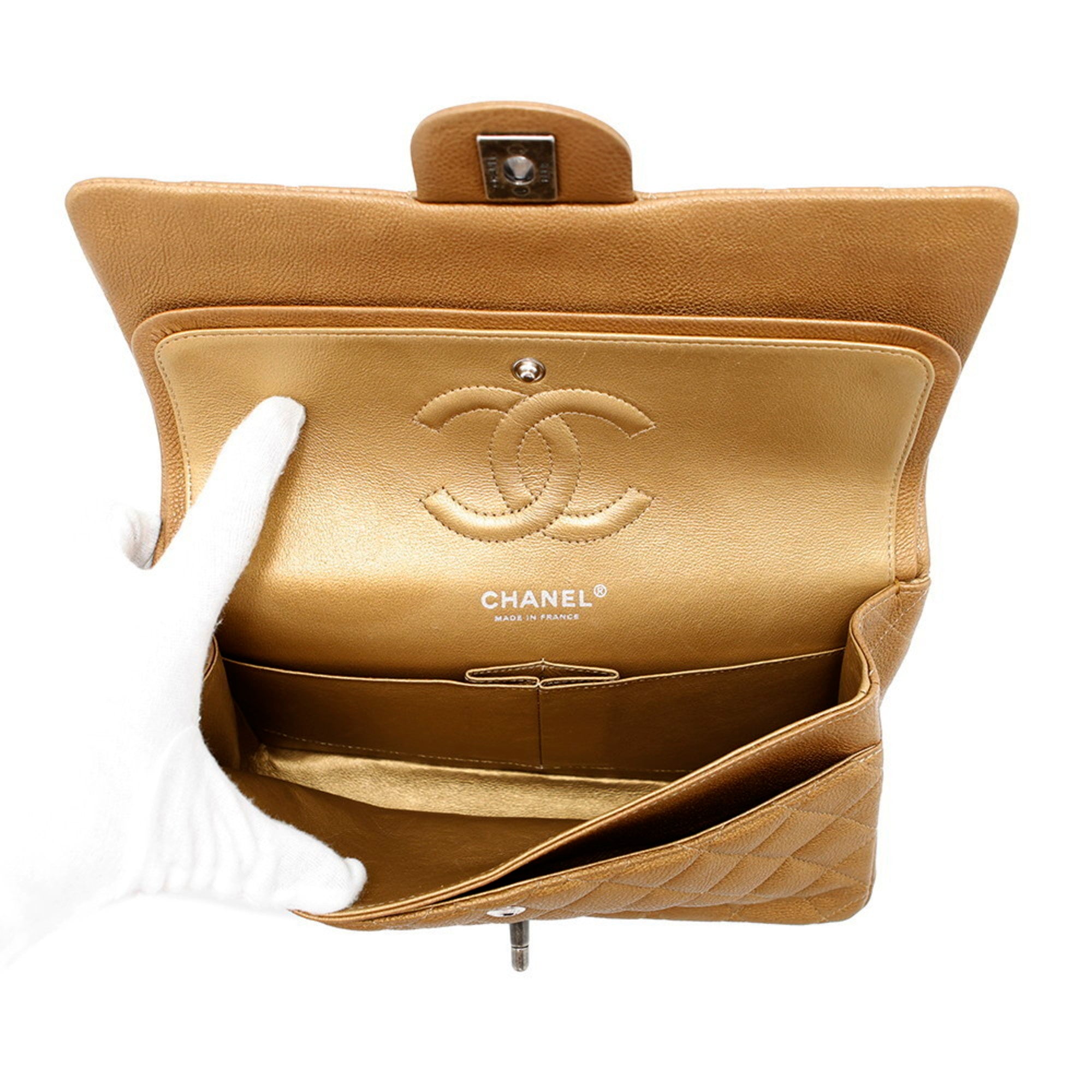 Chanel Matelasse Gold Grained Calfskin Shoulder Bag (Pre-Owned)
