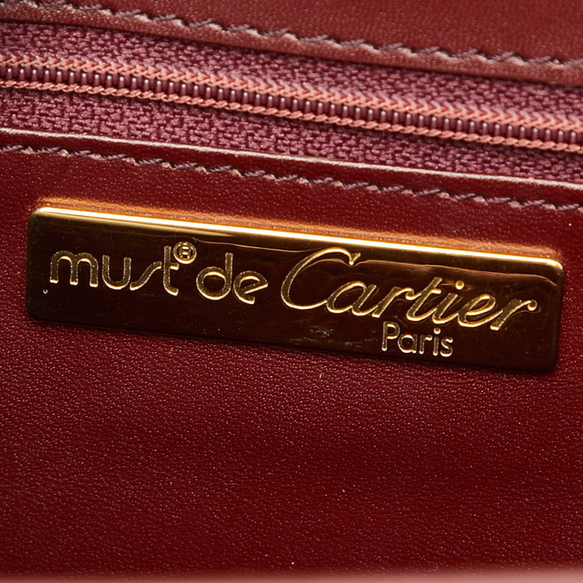 Cartier Wine Red Leather Shoulder Bag (Pre-Owned)