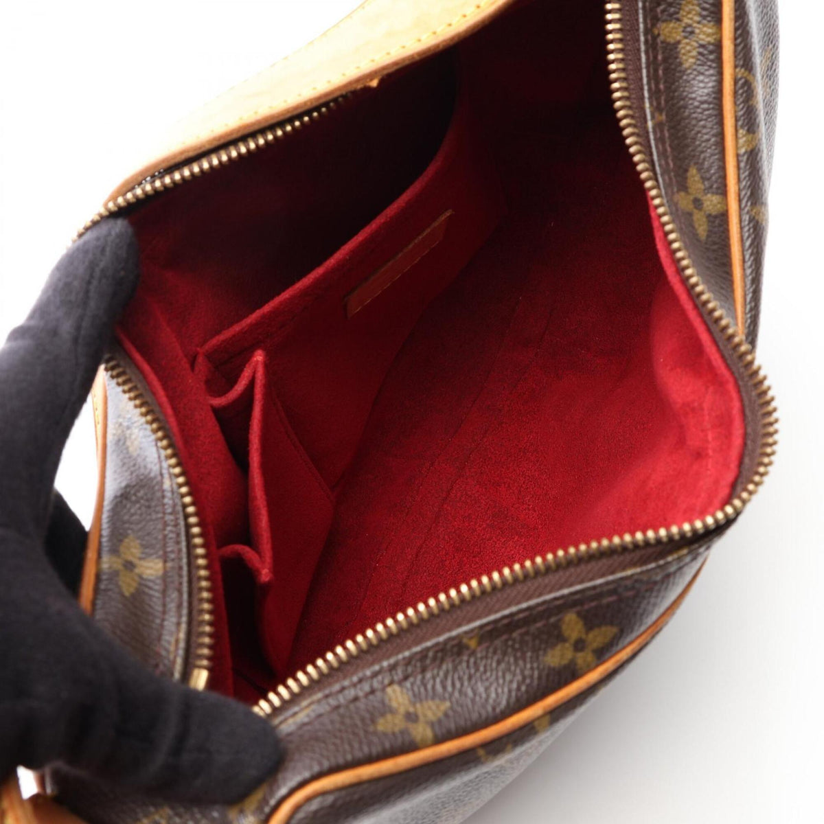 Louis Vuitton Brown Monogram Monogram Leather Handbag Shoulder Bag (Pre-Owned)