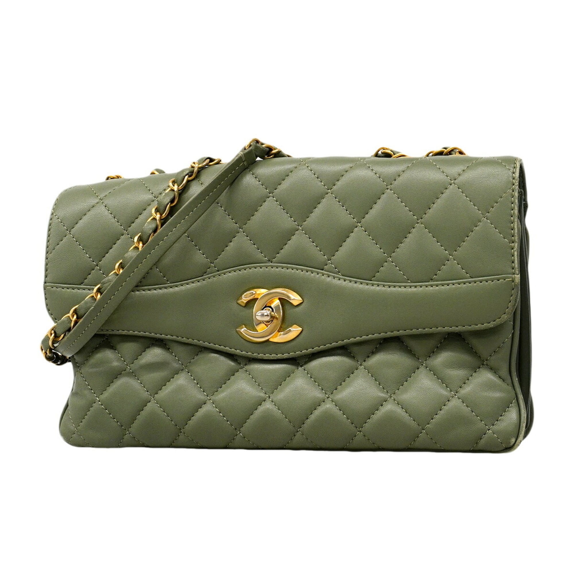 Chanel Green Leather Shoulder Bag (Pre-Owned)