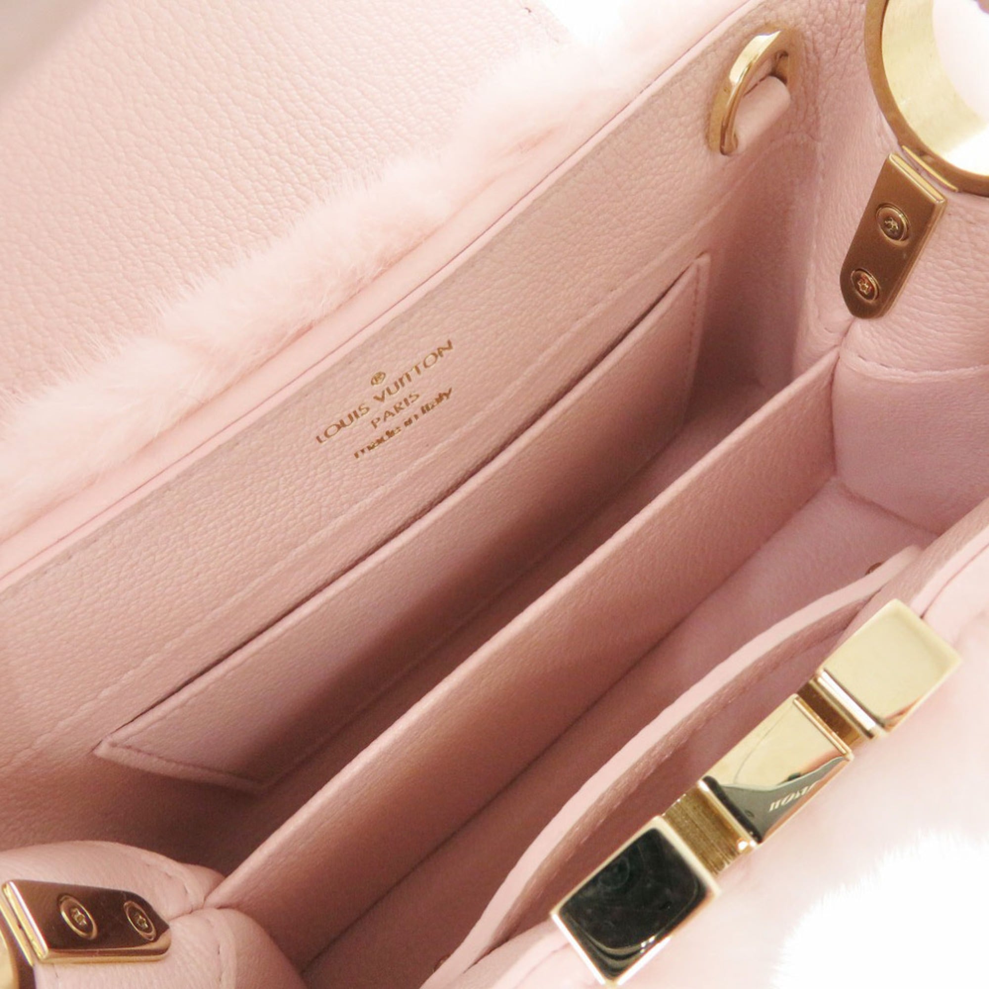 Louis Vuitton Pink Fur Handbag (Pre-Owned)