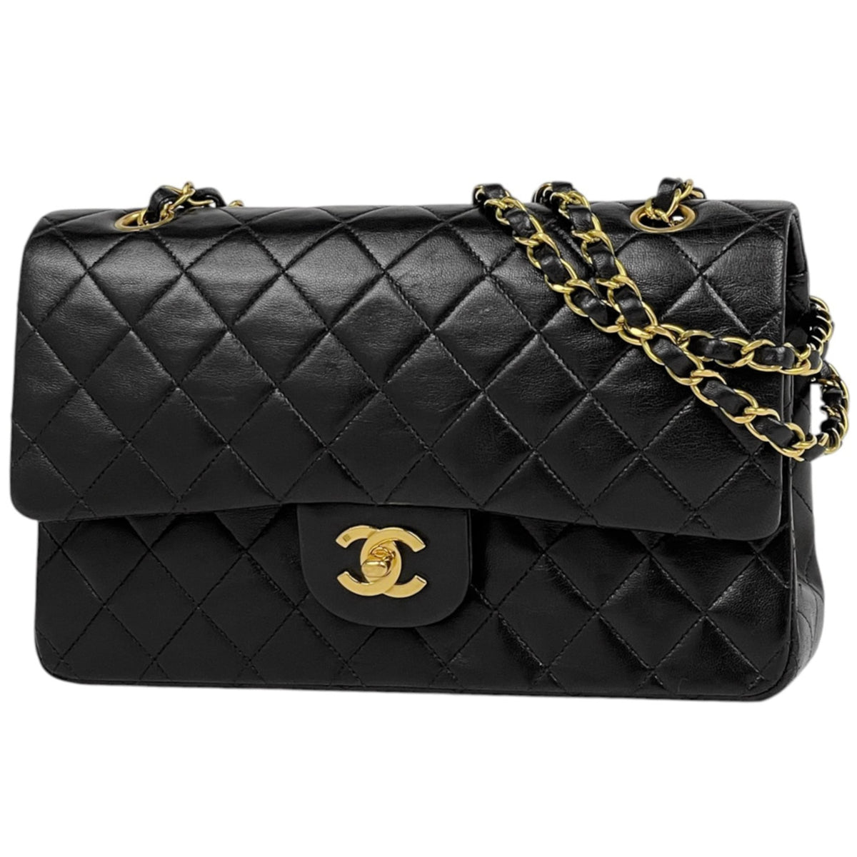 Chanel Matelasse Black Leather Shoulder Bag (Pre-Owned)