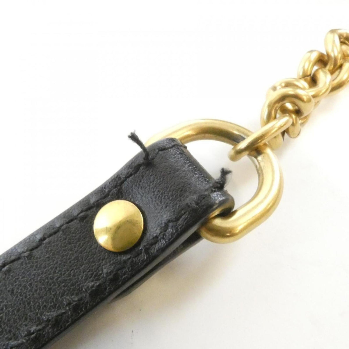Gucci Gg Marmont Black Leather Shoulder Bag (Pre-Owned)