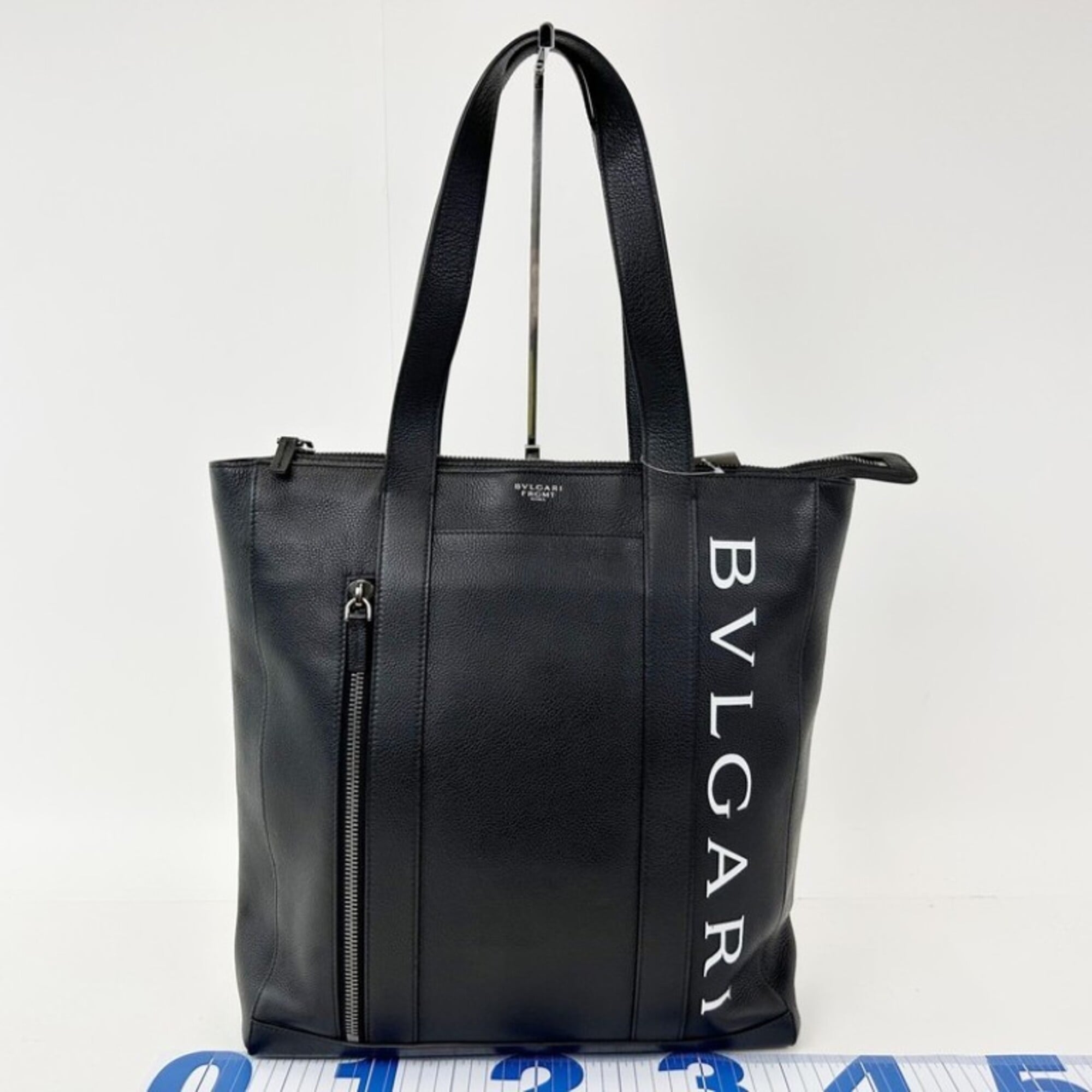 Bvlgari Black Leather Handbag Tote Bag (Pre-Owned)