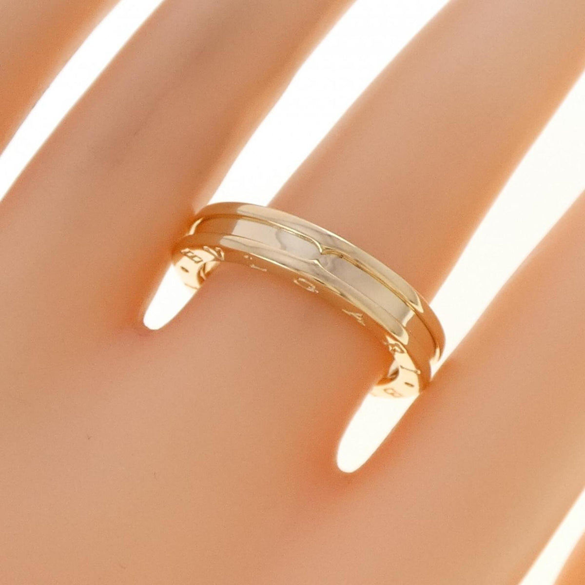 Bvlgari Yellow Gold (18K) Band Ring (Pre-Owned)