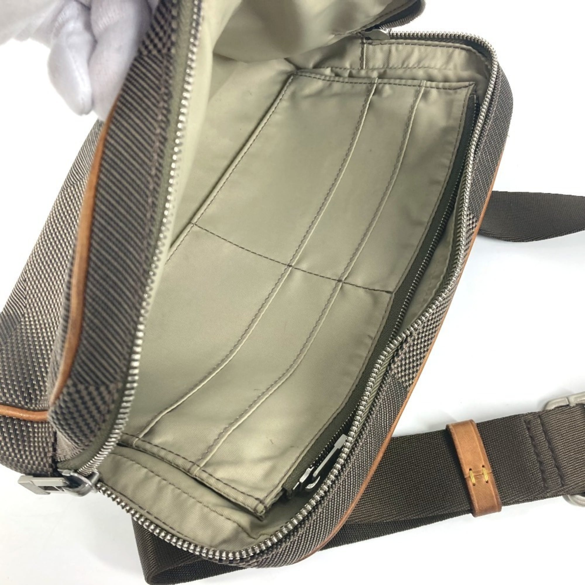 Louis Vuitton Earth Khaki Damier Geant Shoulder Bag Sling Bag (Pre-Owned)