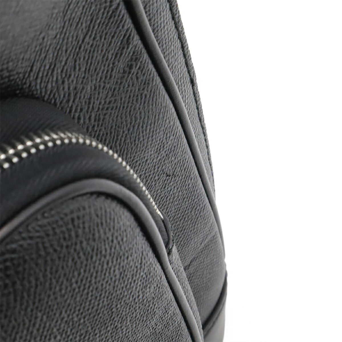 Burberry Black Leather Backpack (Pre-Owned)