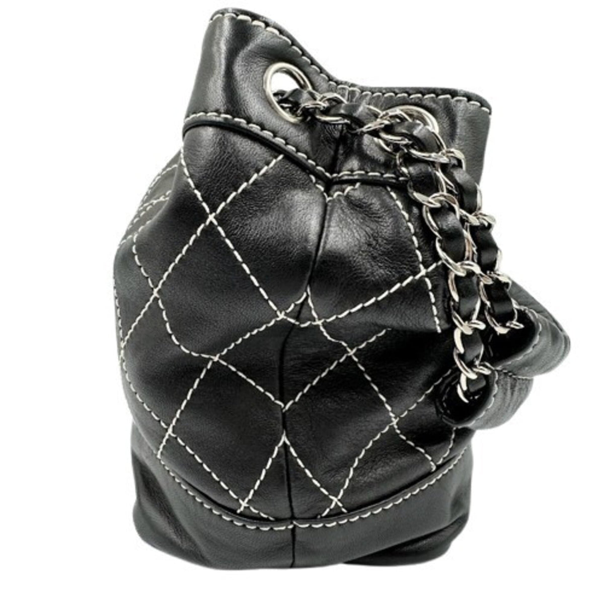 Chanel Wild Stitch Black Leather Shoulder Bag (Pre-Owned)