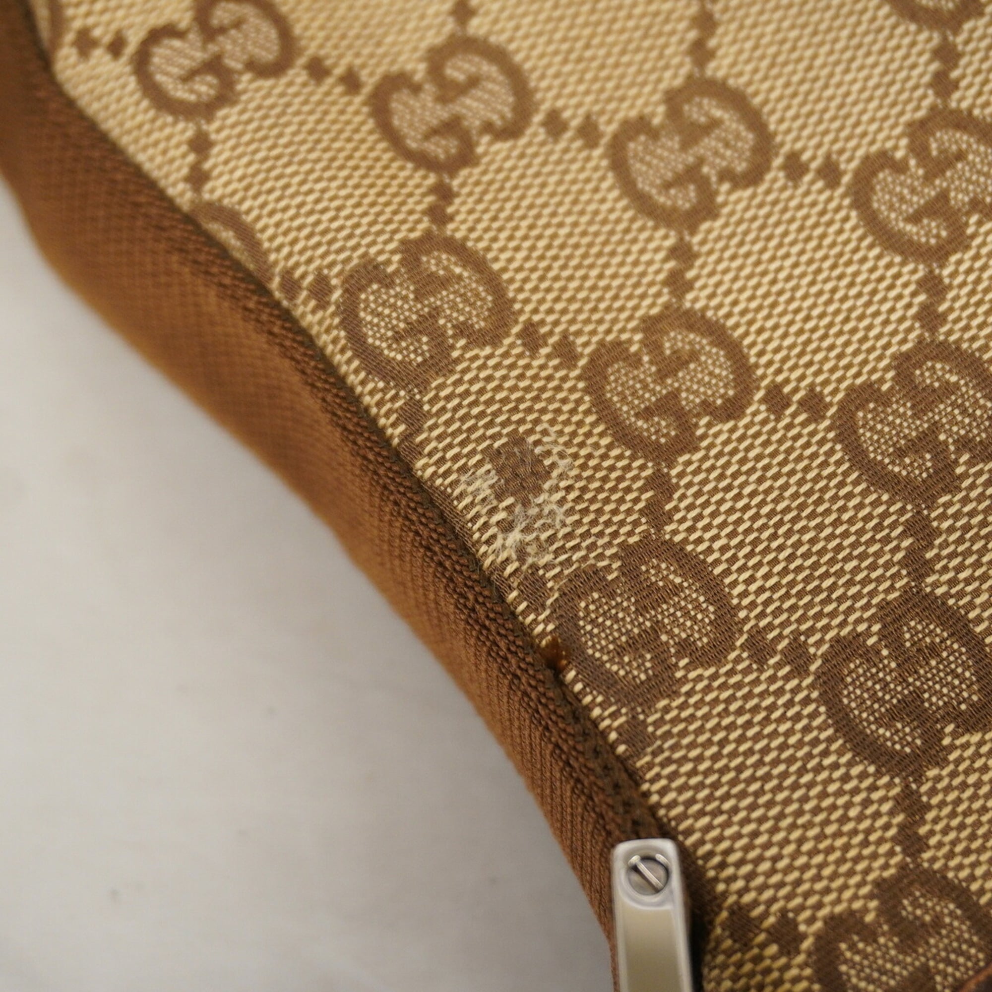 Gucci Brown Canvas Shoulder Bag (Pre-Owned)