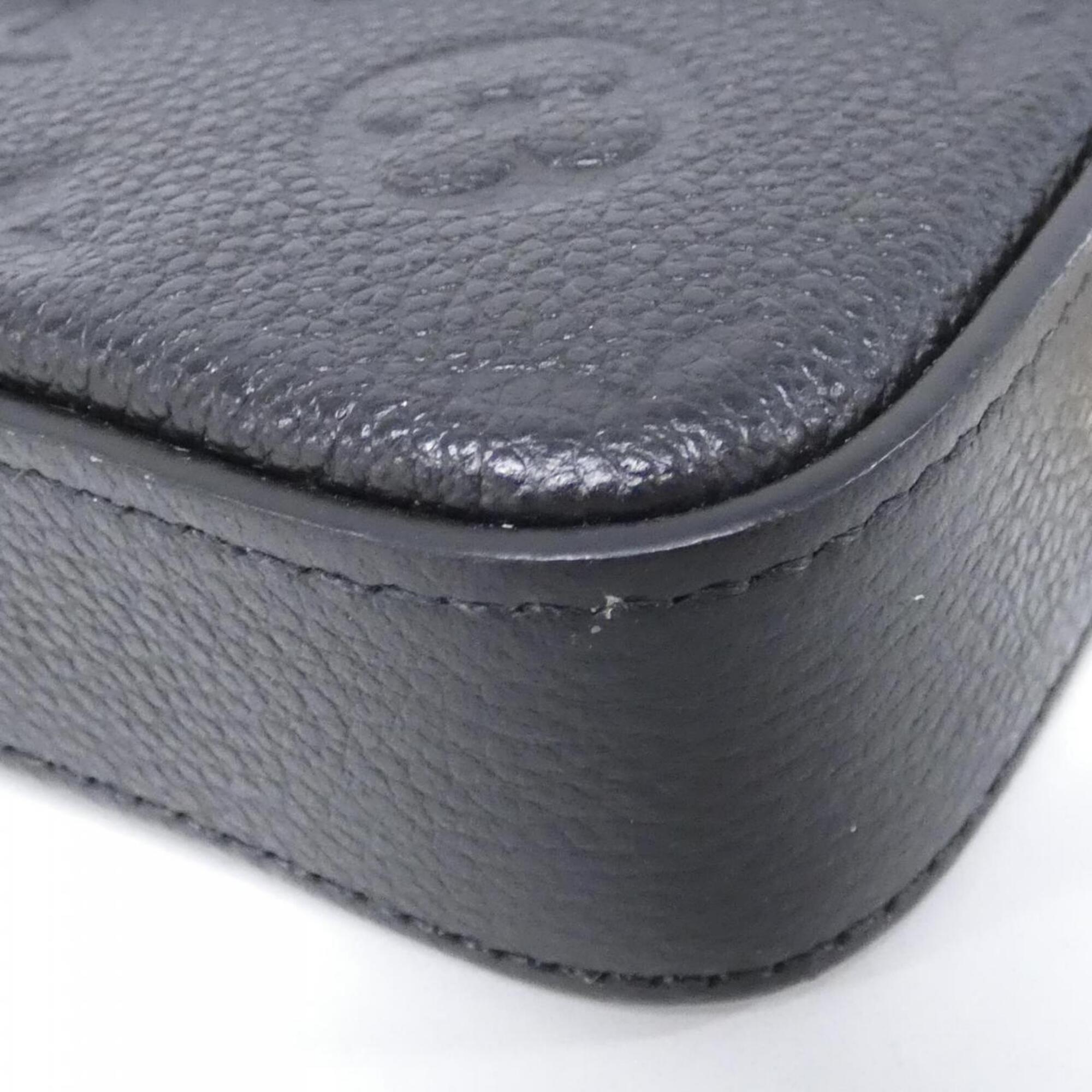 Louis Vuitton Black Leather Pochette Shoulder Bag (Pre-Owned)