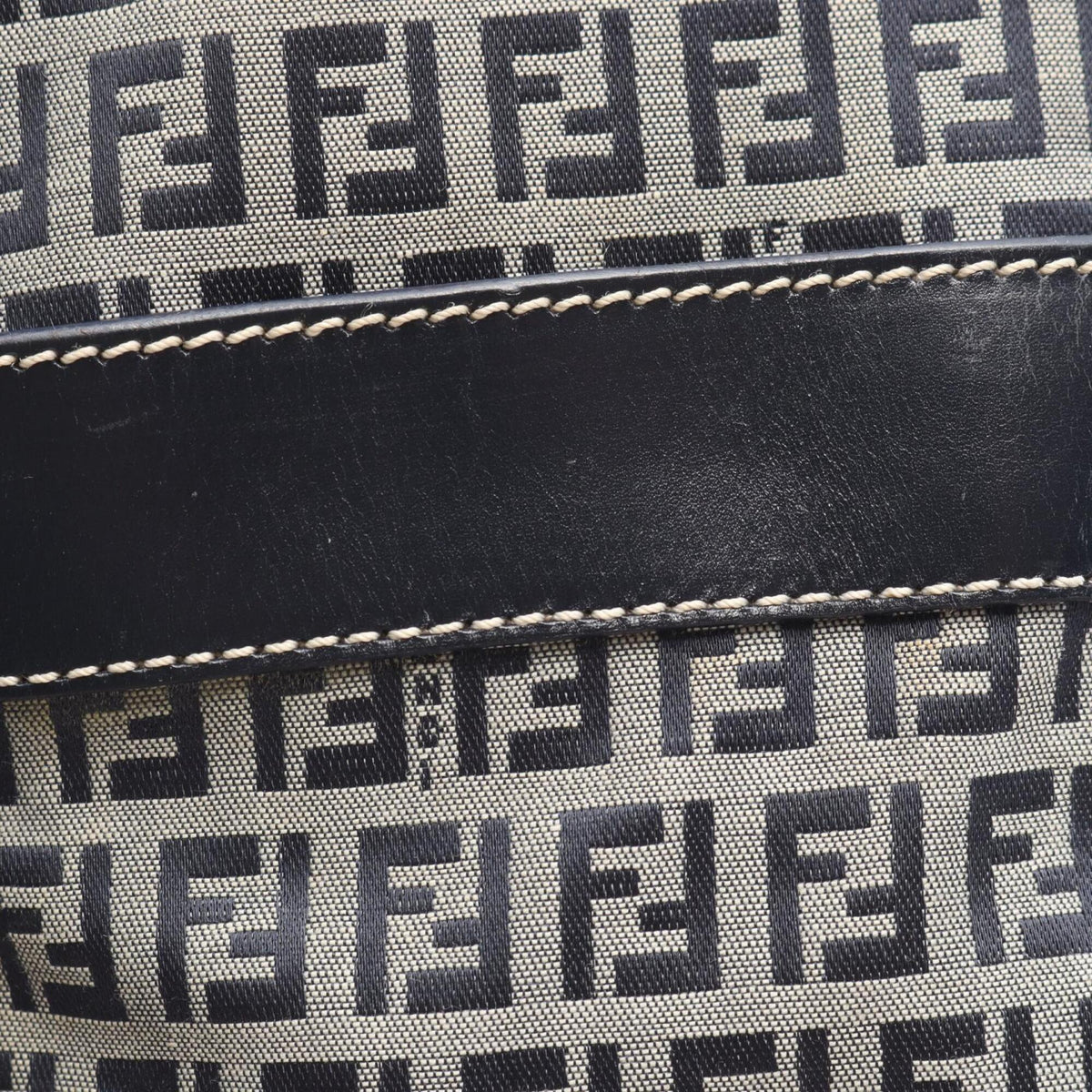 Fendi Gray Navy Canvas Leather Handbag Shoulder Bag (Pre-Owned)