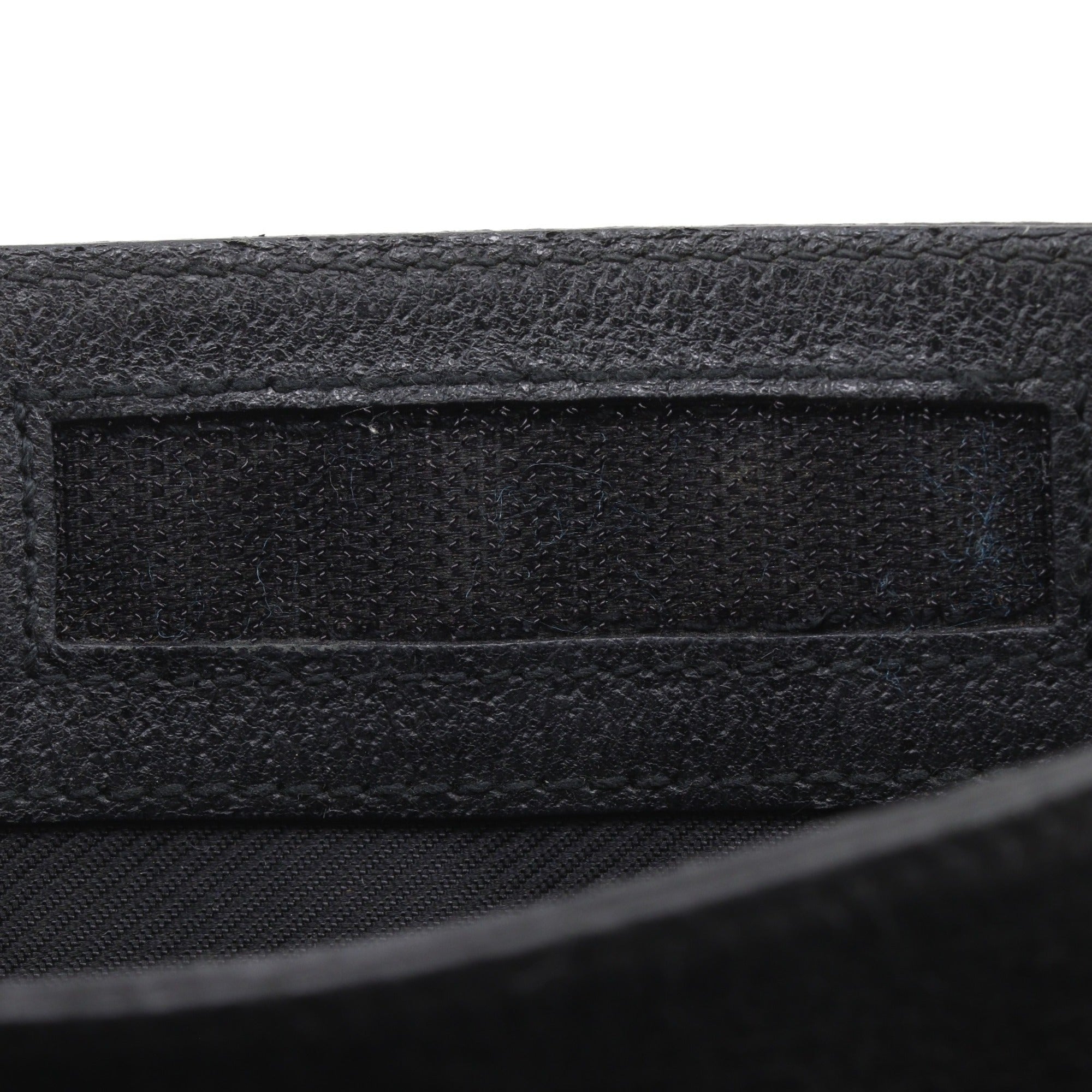 Gucci Gg Canvas Black Gg Canvas Shoulder Bag (Pre-Owned)