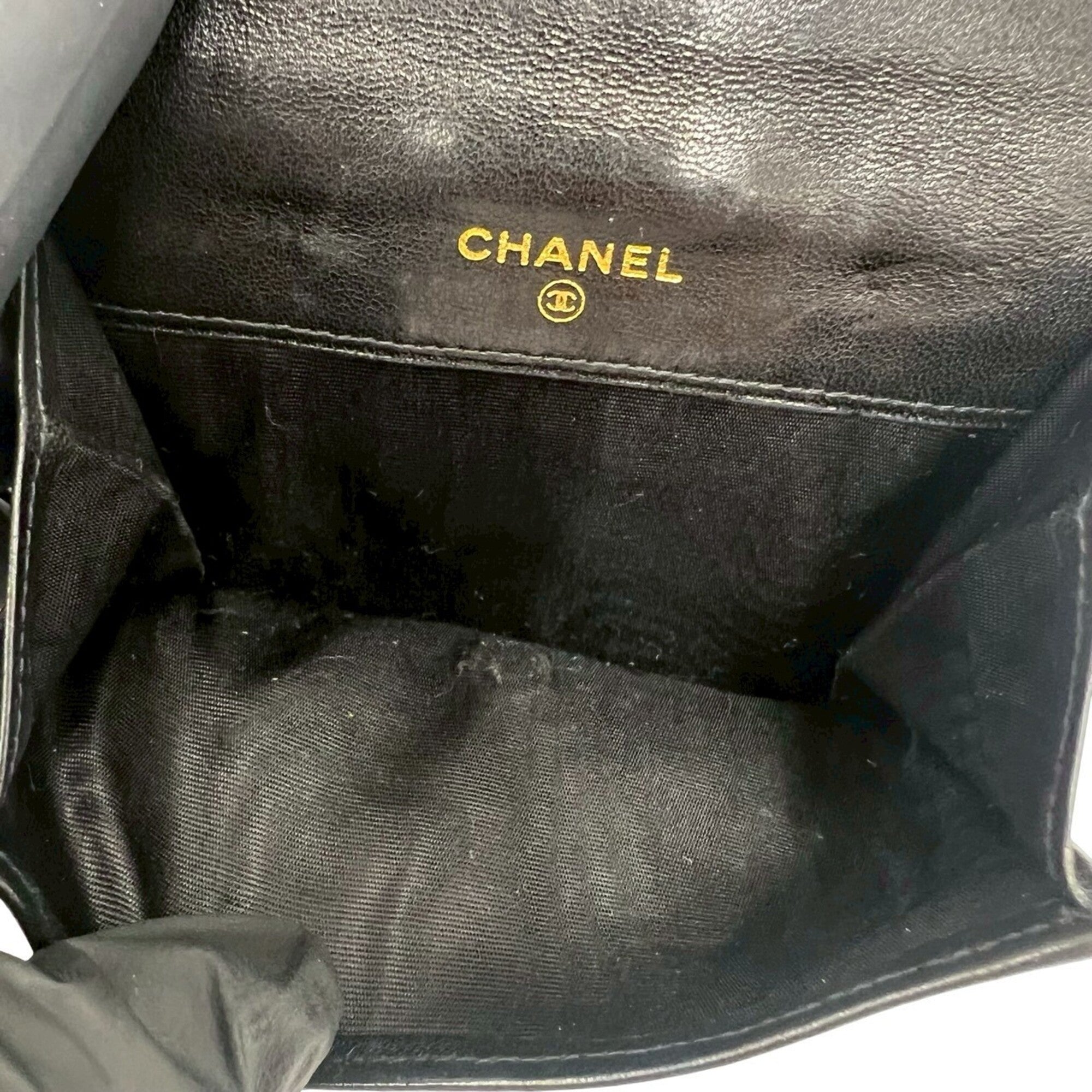 Chanel Black Leather Wallet (Bi-Fold) (Pre-Owned)