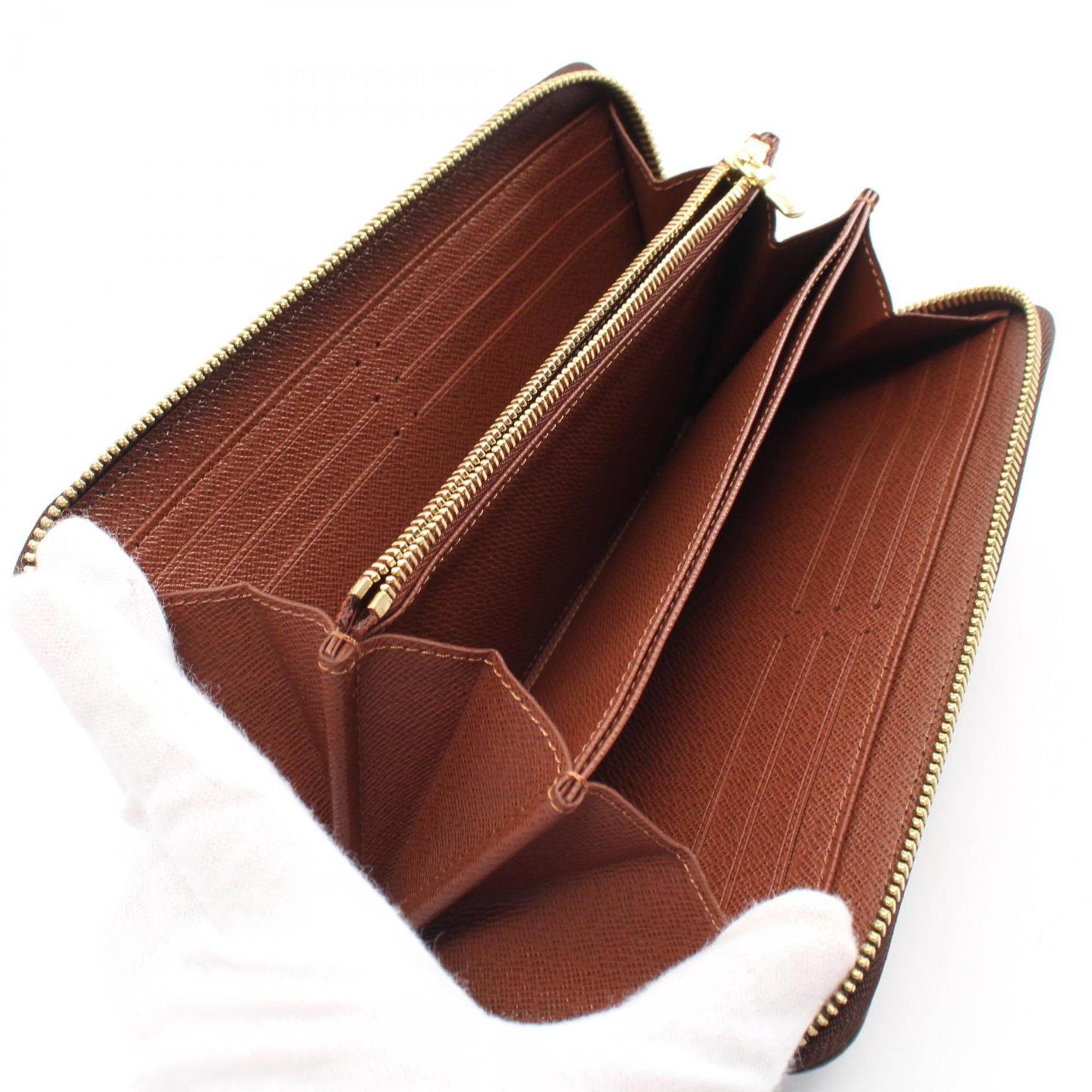 Louis Vuitton Brown Monogram Long Wallet (Bi-Fold) (Pre-Owned)