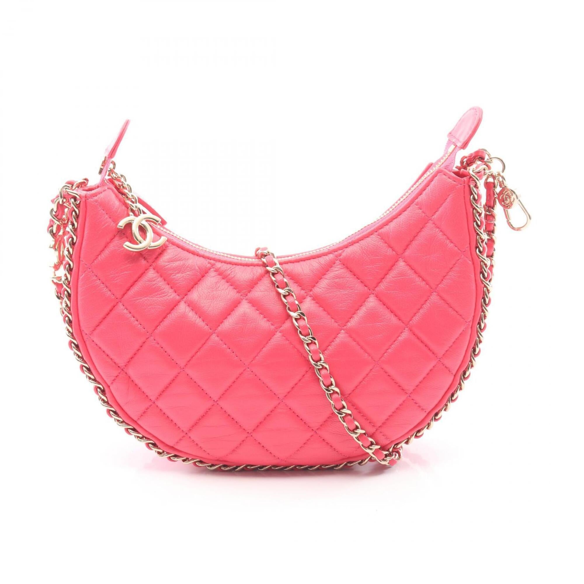 Chanel Matelasse Pink Leather Shoulder Bag (Pre-Owned)