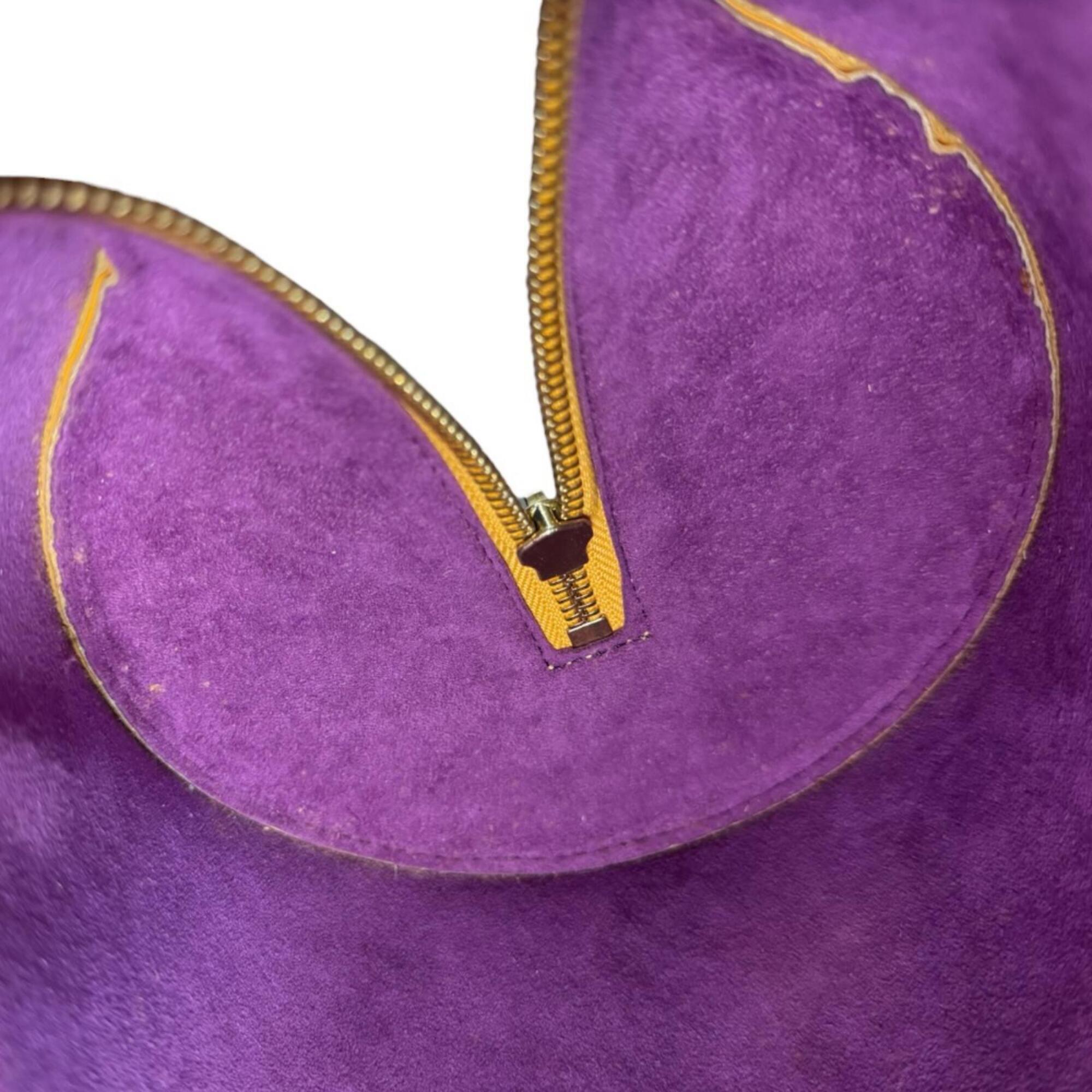 Louis Vuitton Yellow Epi Leather Handbag (Pre-Owned)