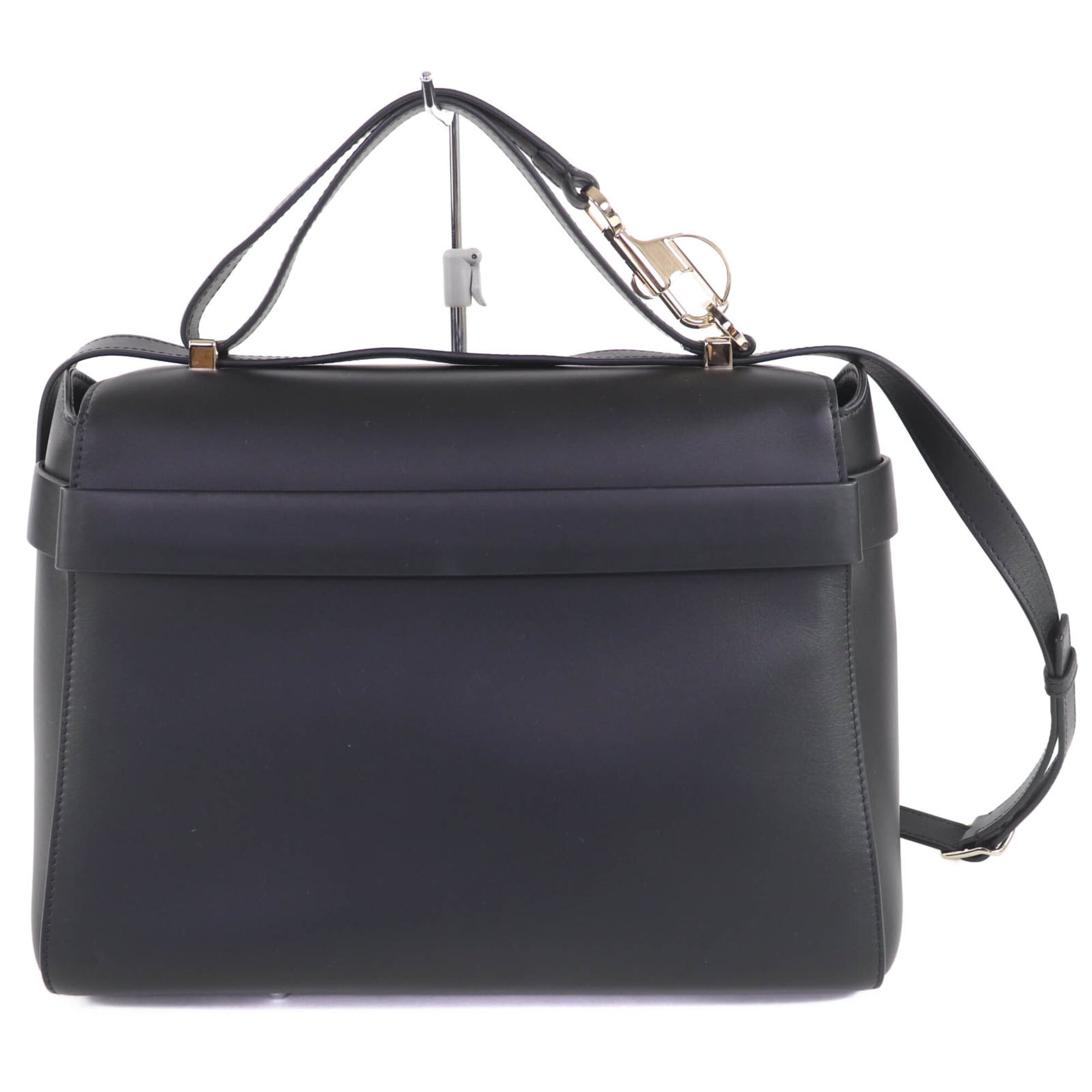 Chloé Black Leather Shoulder Bag (Pre-Owned)