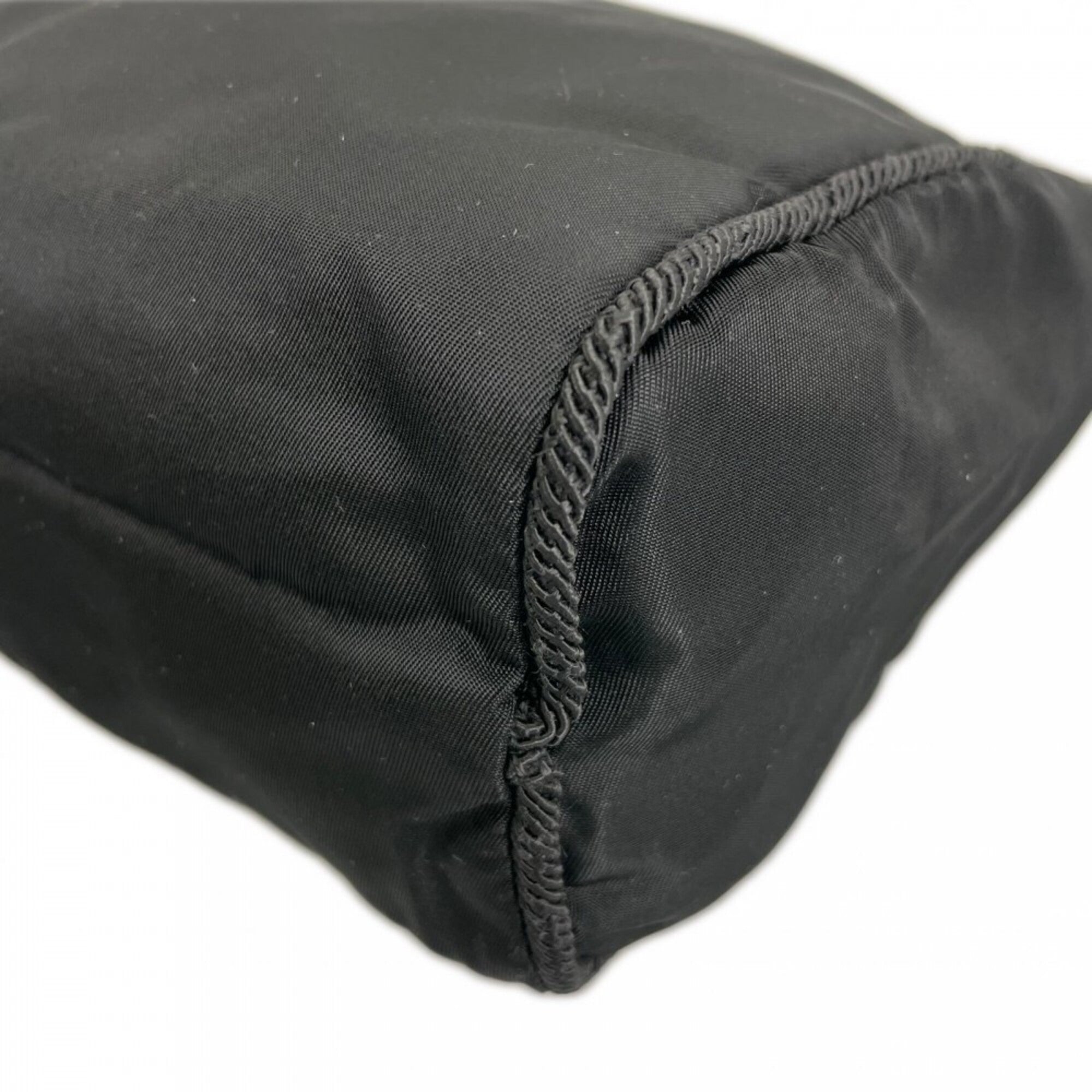 Prada Black Nylon Pouch (Pre-Owned)