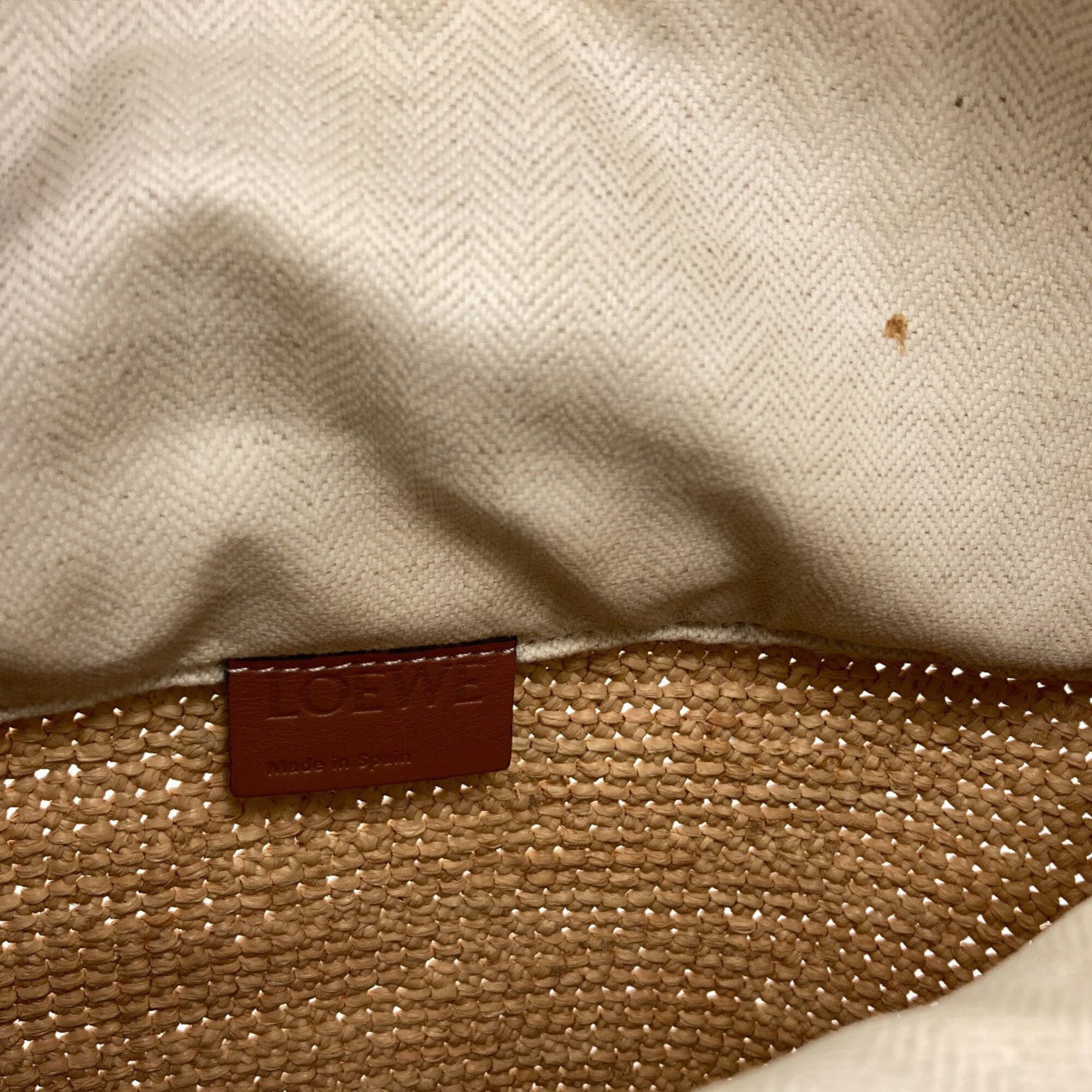 Loewe Brown Raffia Pochette Shoulder Bag (Pre-Owned)