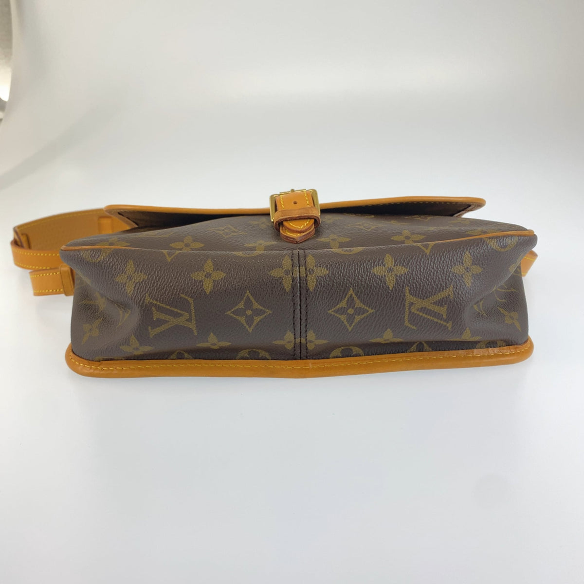 Louis Vuitton Monogram Brown Pvc Leather Pochette Shoulder Bag (Pre-Owned)