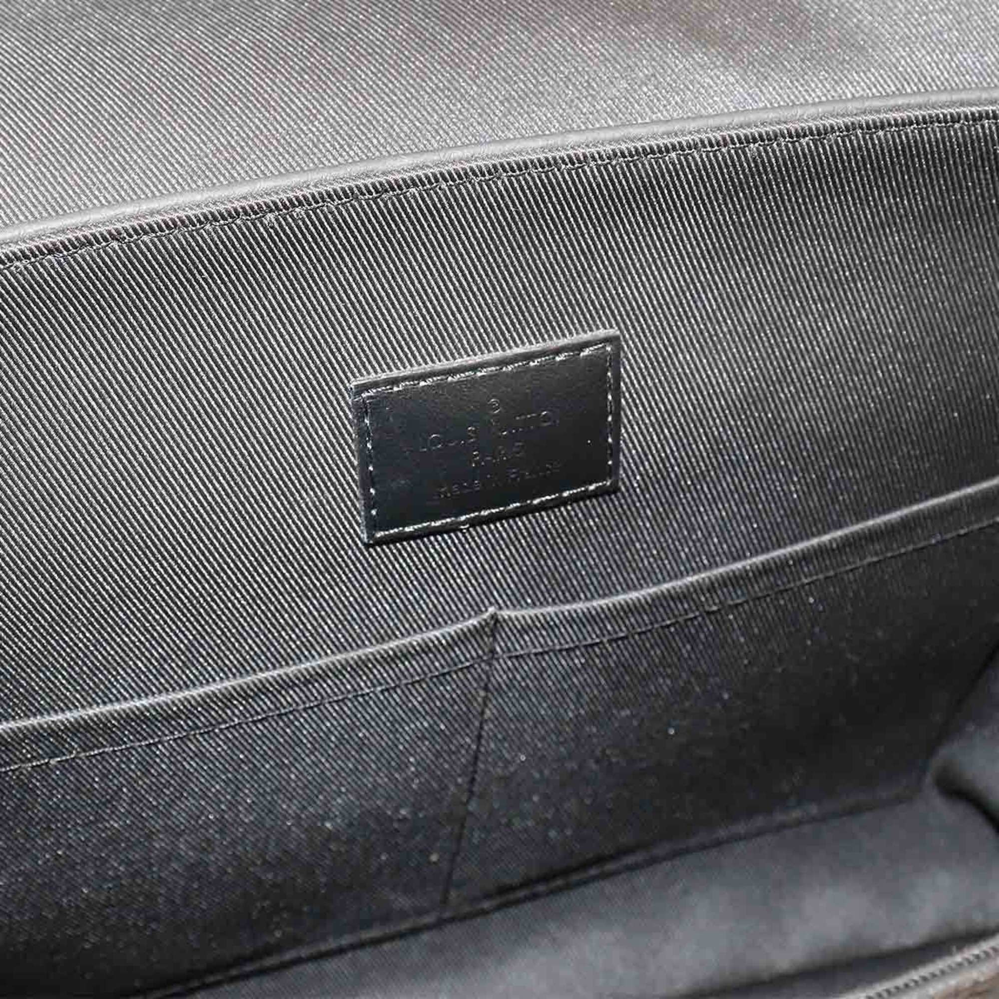 Louis Vuitton Noir Leather Messenger Bag Shoulder Bag (Pre-Owned)