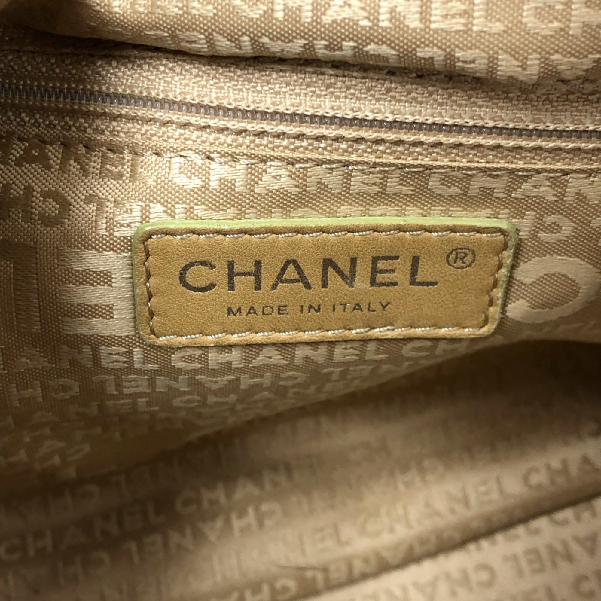 Chanel Beige Leather Boston Bag (Pre-Owned)