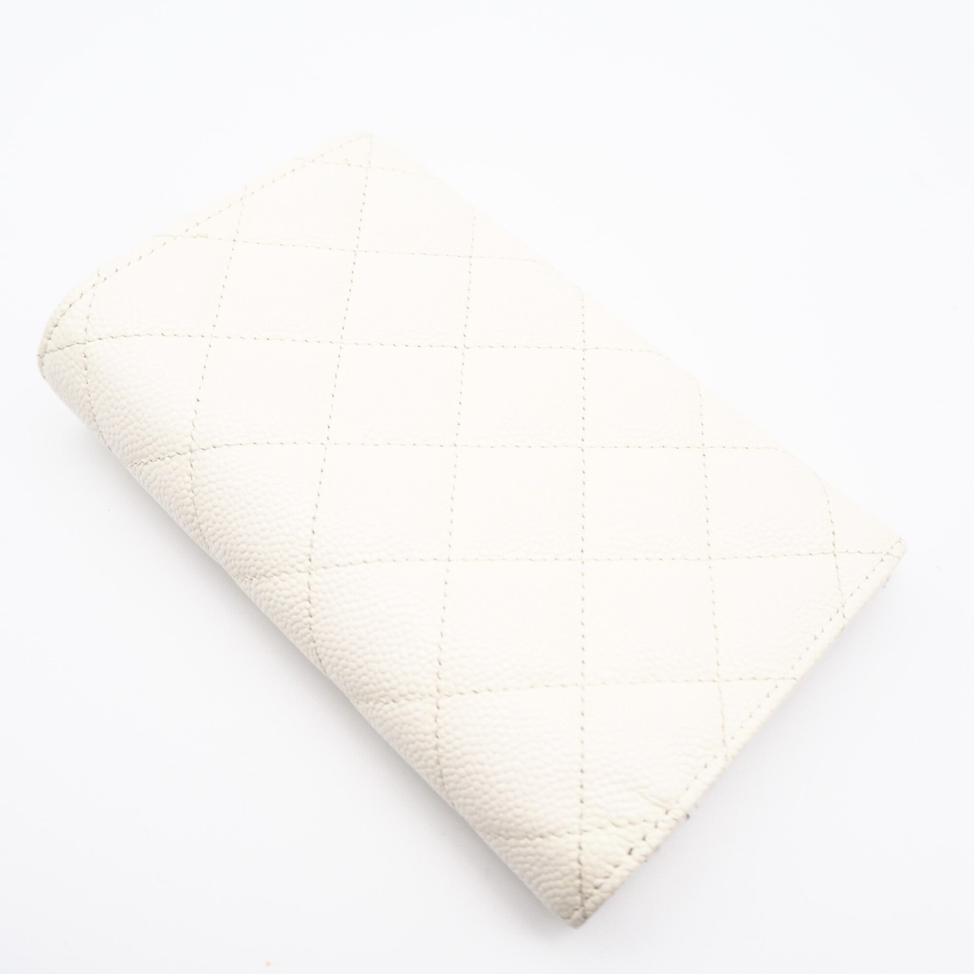 Chanel White Grained Calfskin Wallet (Tri-Fold) (Pre-Owned)
