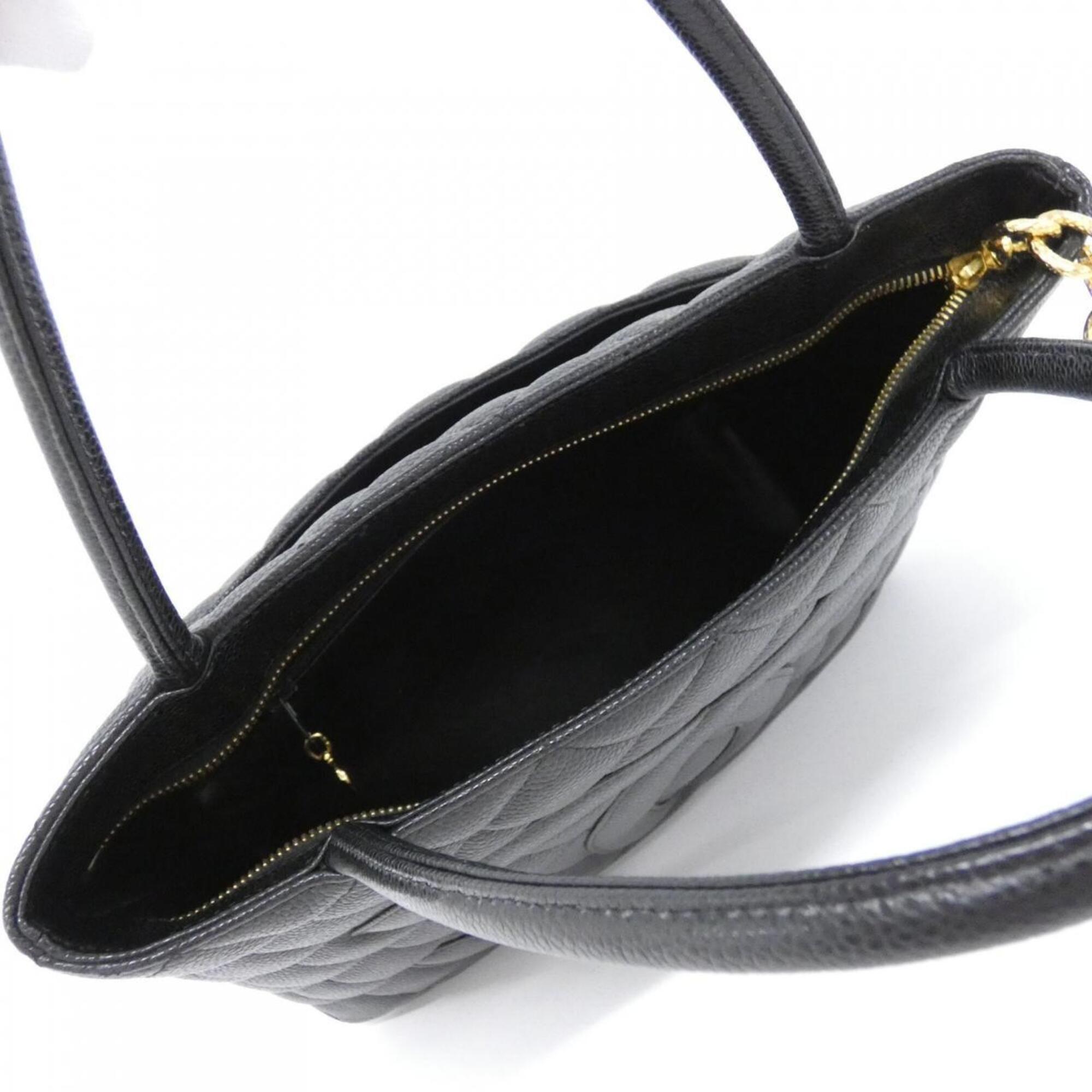 Chanel Black Grained Calfskin Handbag (Pre-Owned)