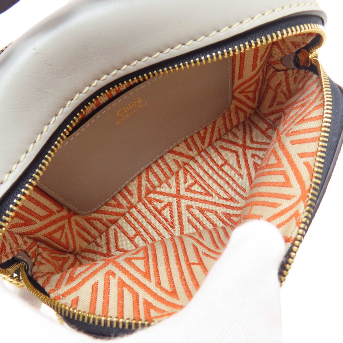Chloé Gray Leather Handbag (Pre-Owned)