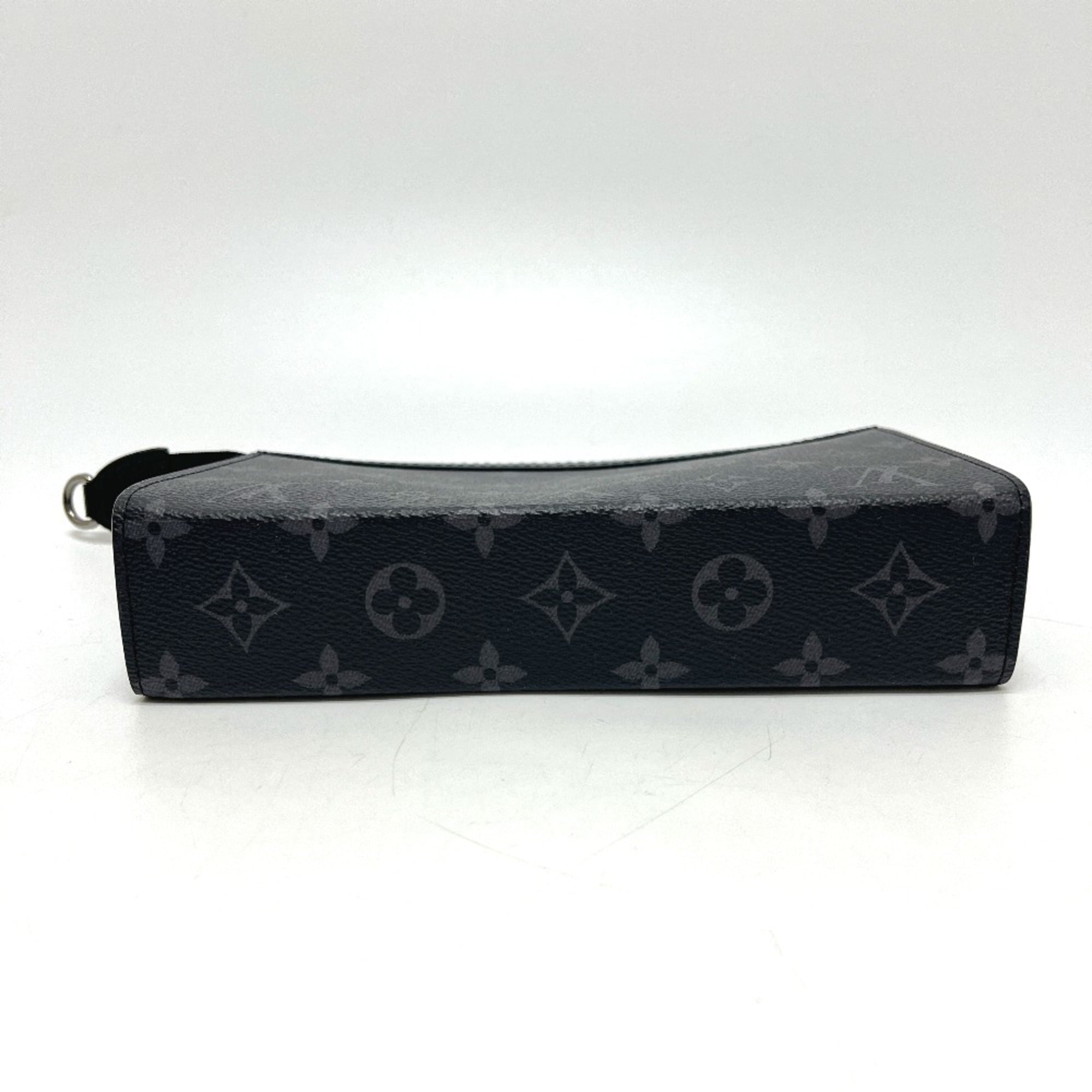 Louis Vuitton Black Monogram Eclipse Handbag Pouch Shoulder Bag (Pre-Owned)
