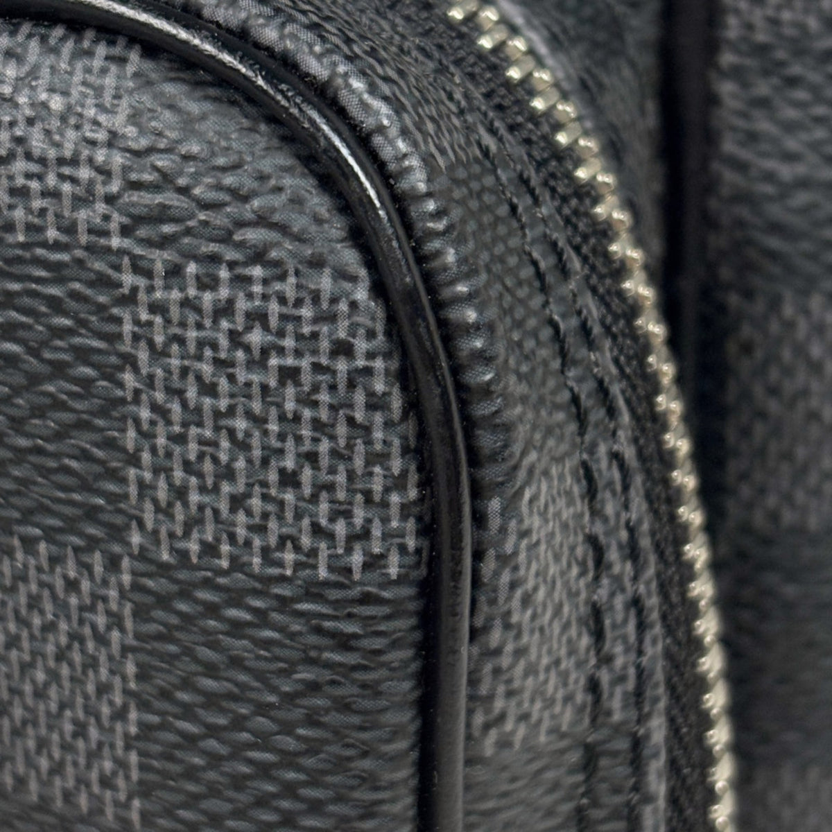 Louis Vuitton Black Noir Damier Graphite Shoulder Bag (Pre-Owned)