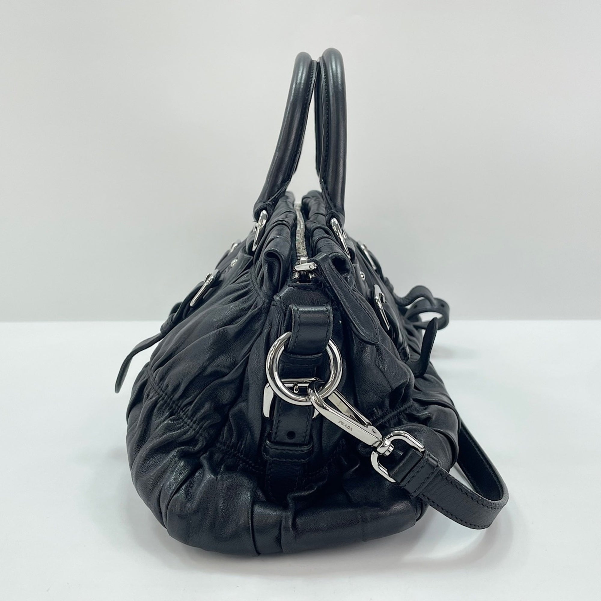Prada Black Shoulder Bag (Pre-Owned)