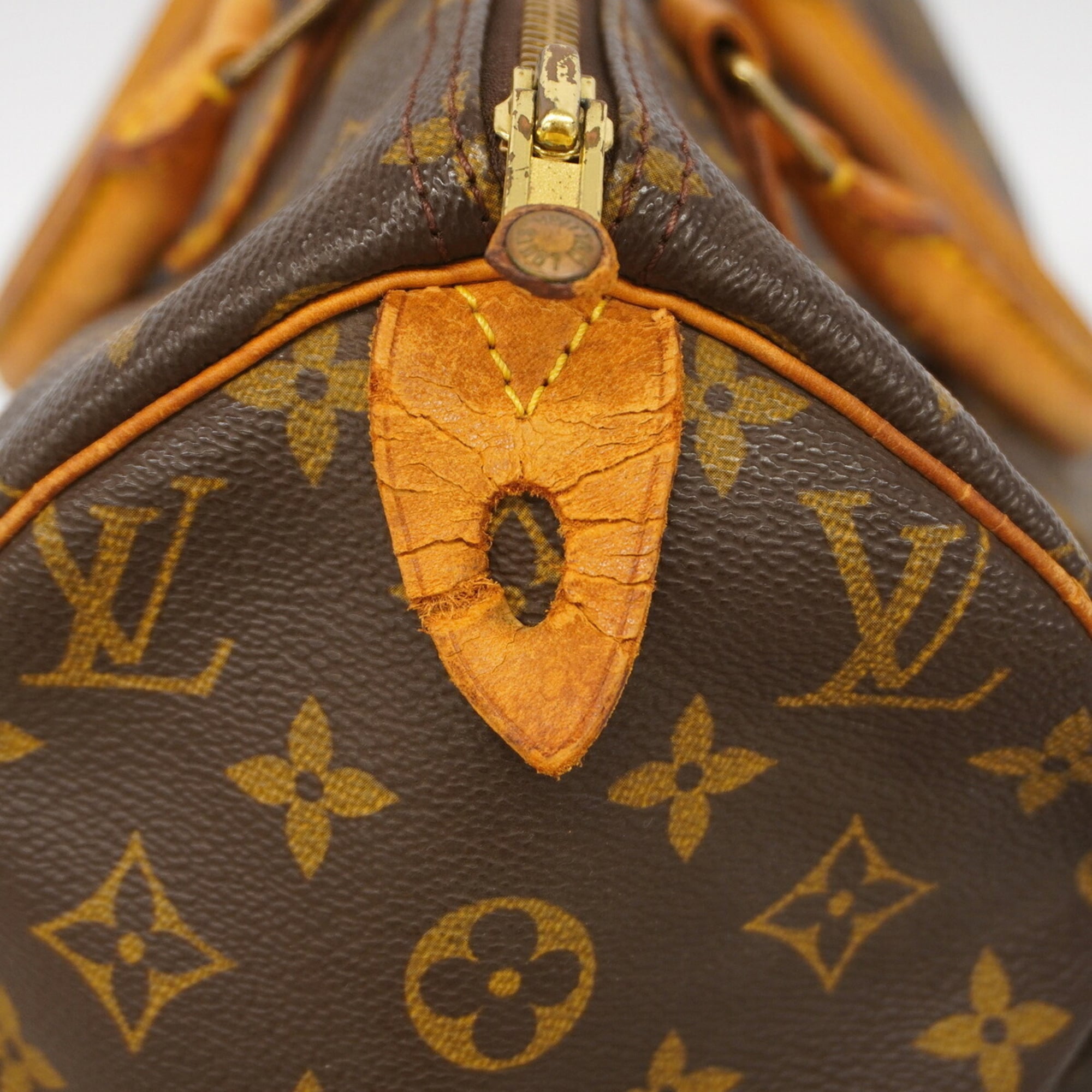 Louis Vuitton Brown Handbag (Pre-Owned)