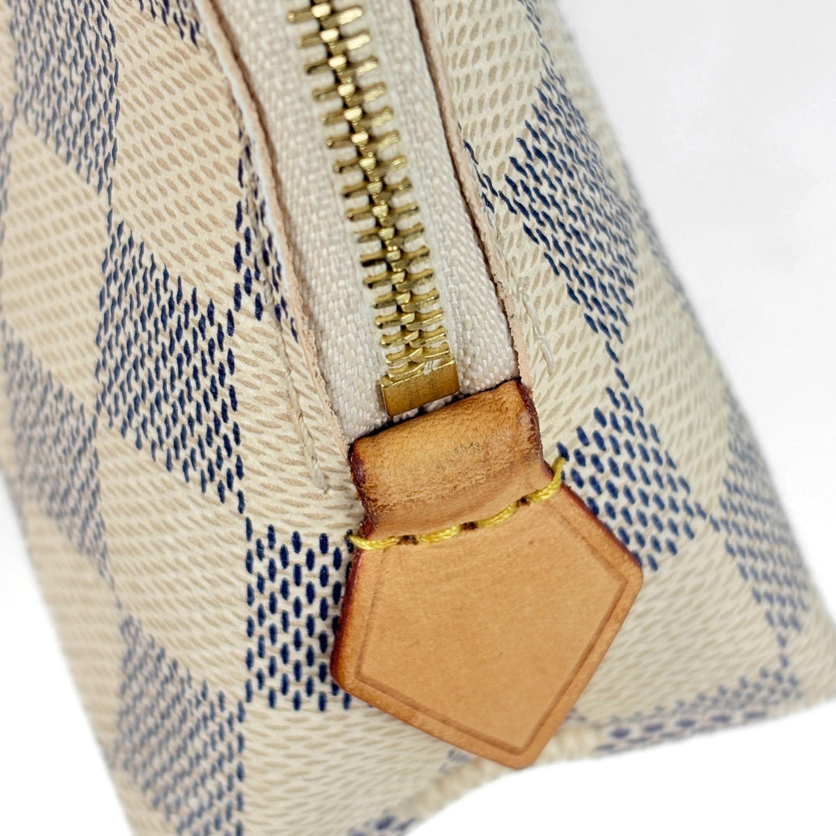 Louis Vuitton White Damier Azur Pochette Pouch (Pre-Owned)