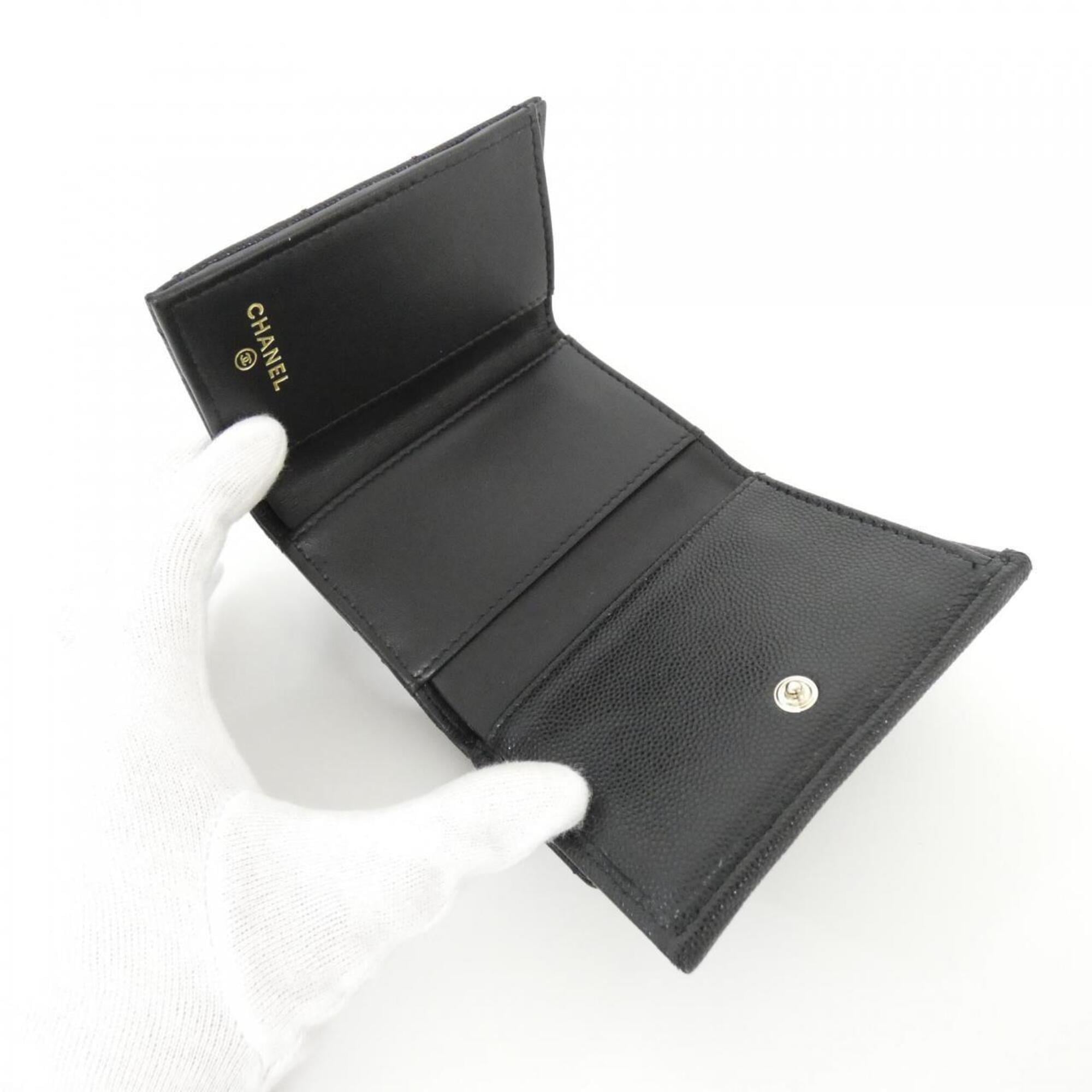 Chanel Black Grained Calfskin Wallet (Tri-Fold) (Pre-Owned)
