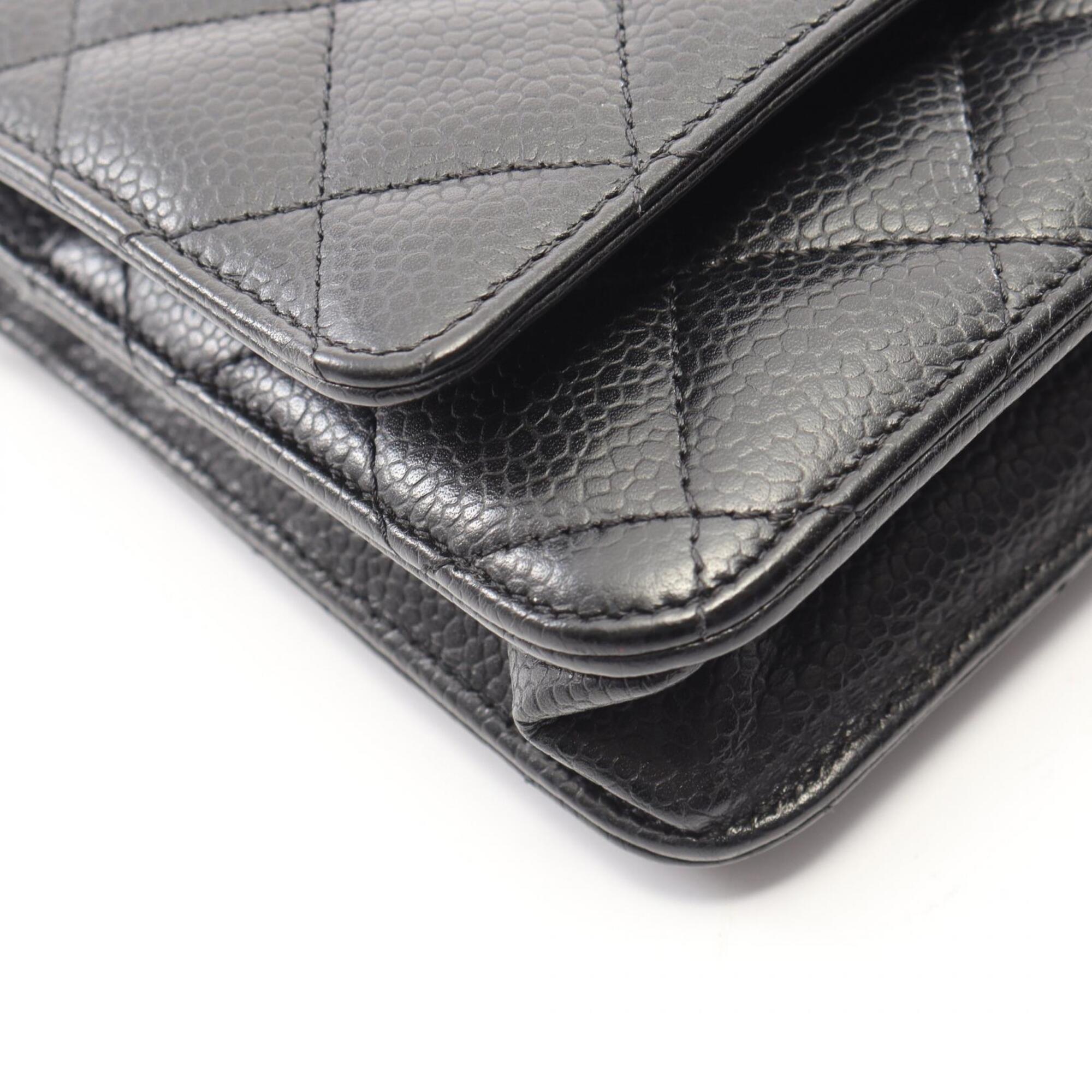 Chanel Black Grained Calfskin Handbag Shoulder Bag (Pre-Owned)