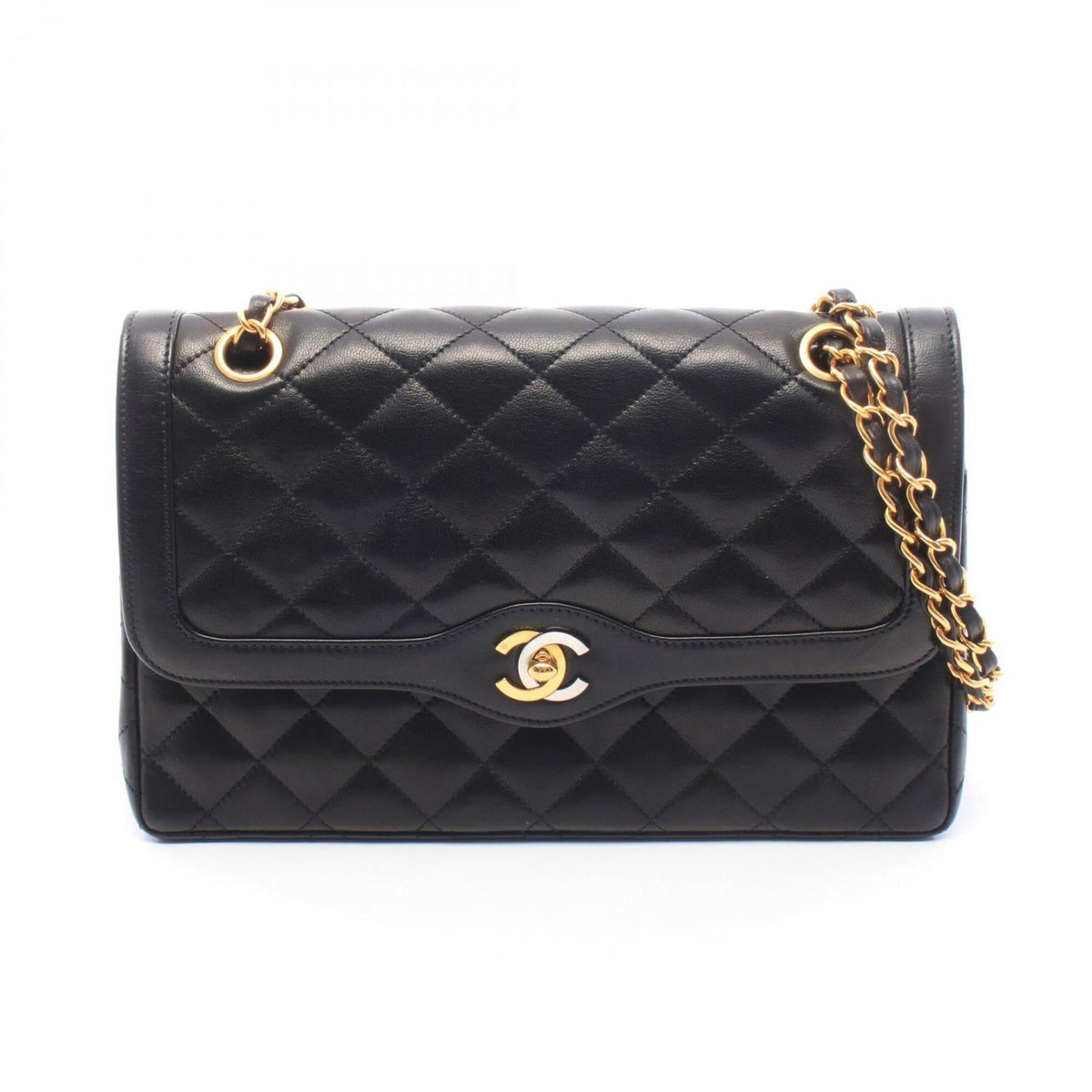 Chanel Black Leather Shoulder Bag (Pre-Owned)